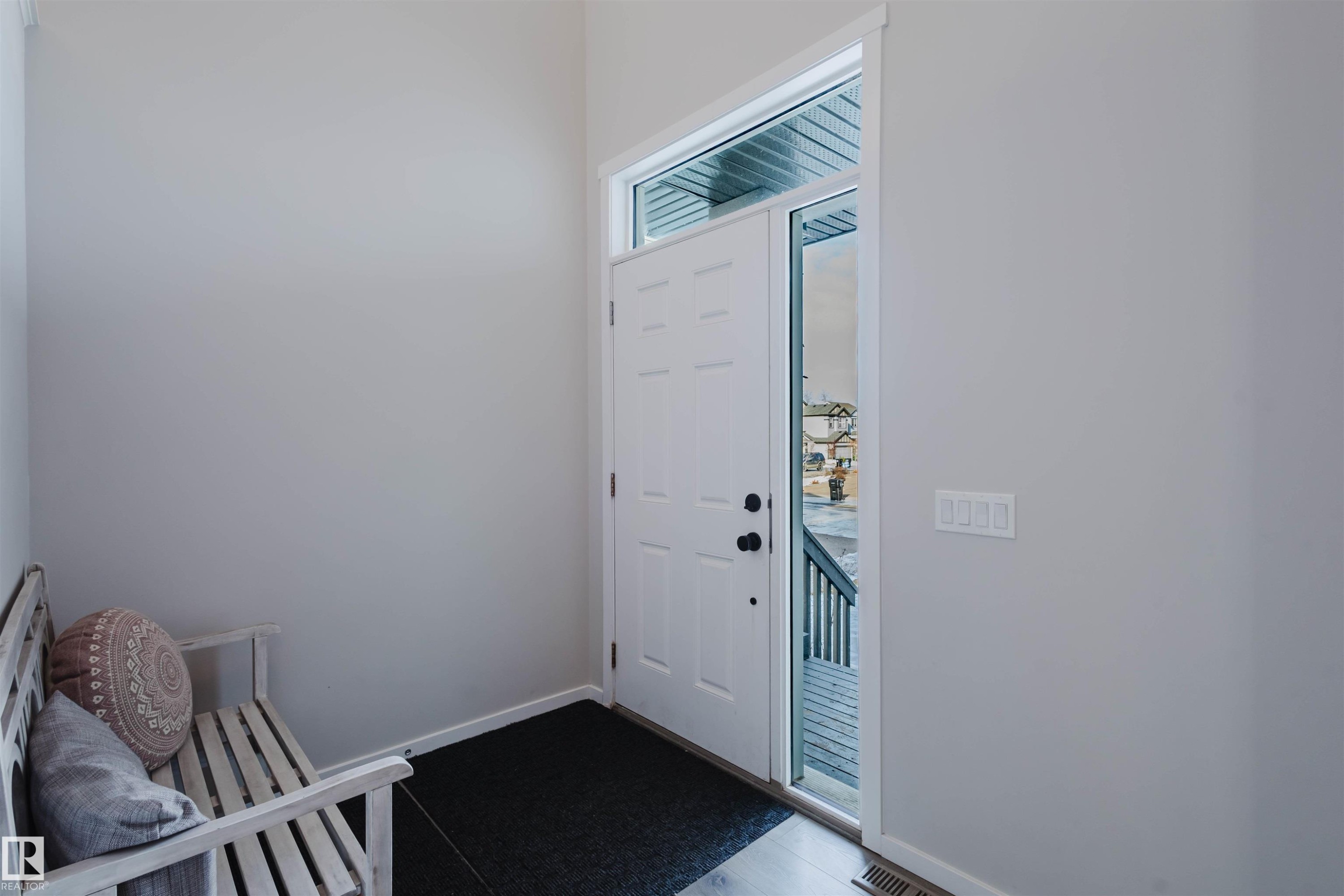 20741 98A Avenue, Edmonton, AB - Indoor Photo Showing Other Room