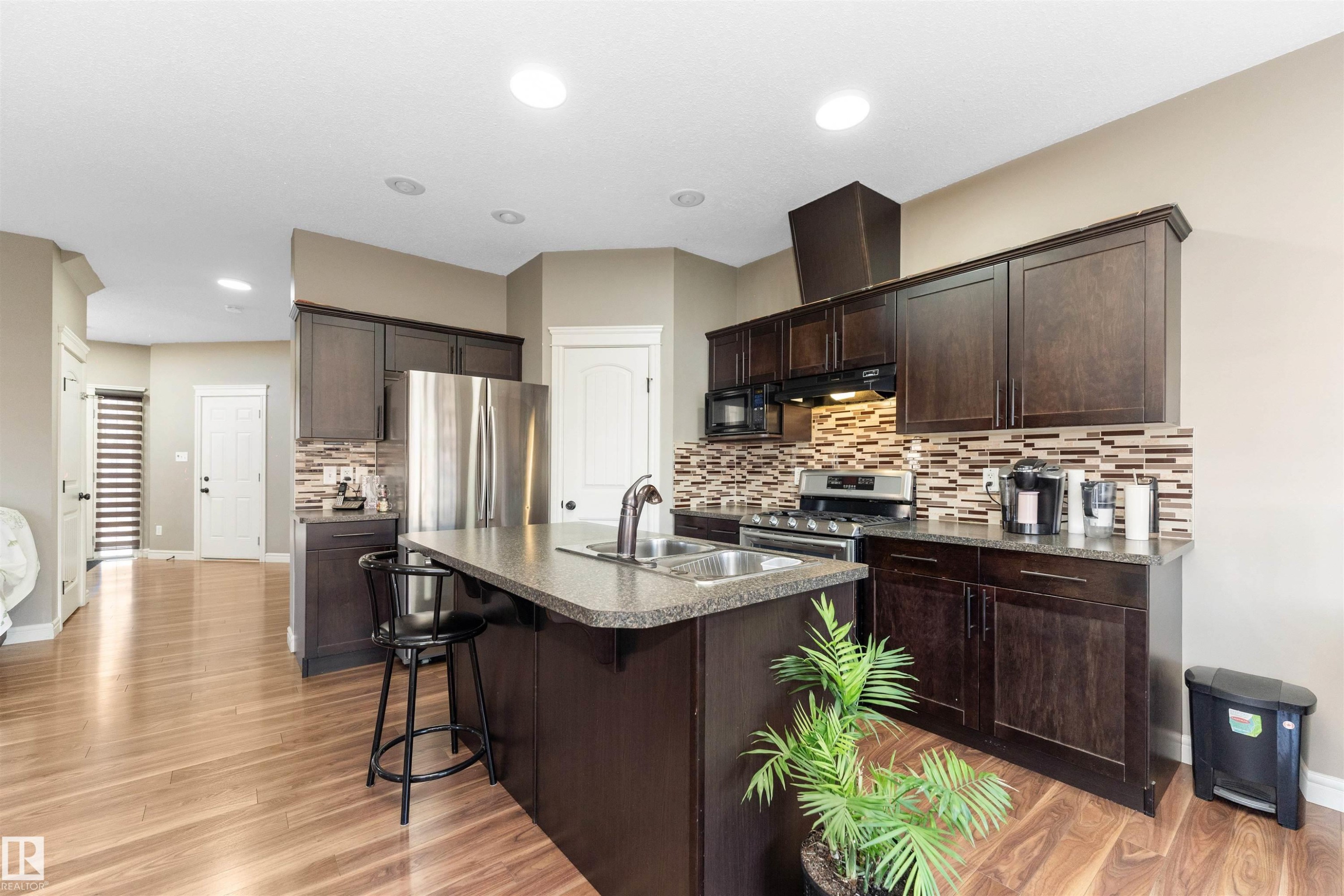 1904 118 Street, Edmonton, AB