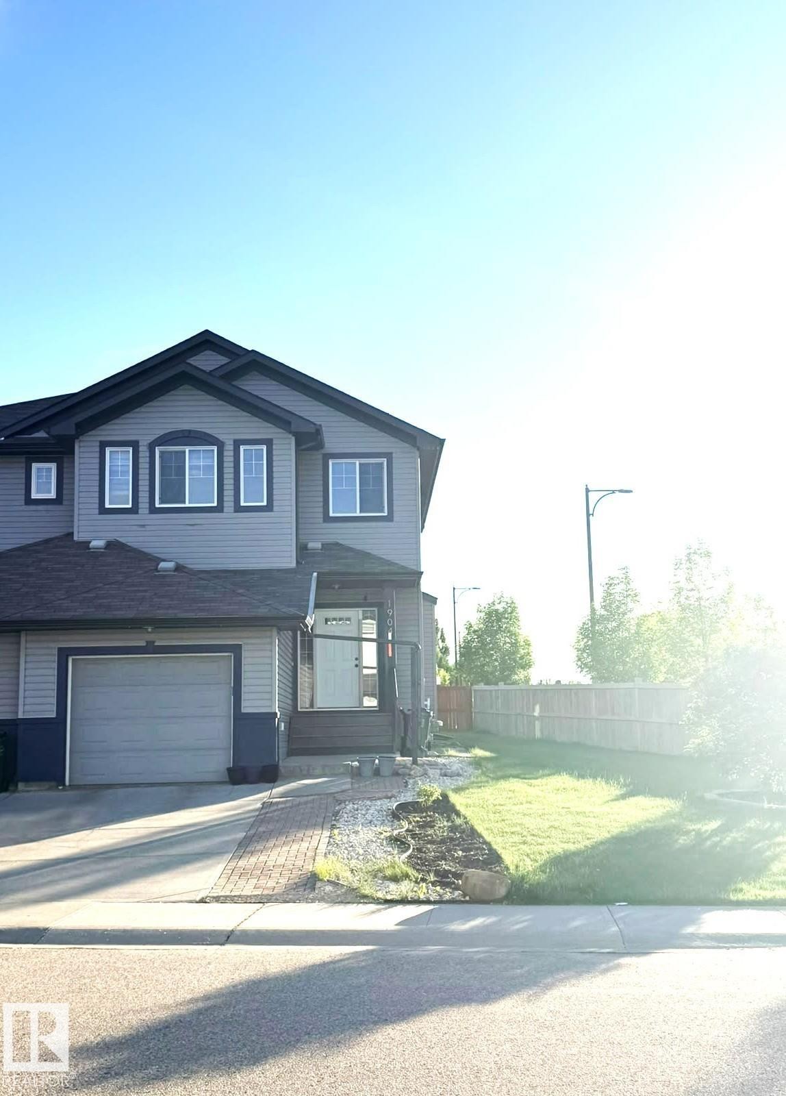 1904 118 Street, Edmonton, AB