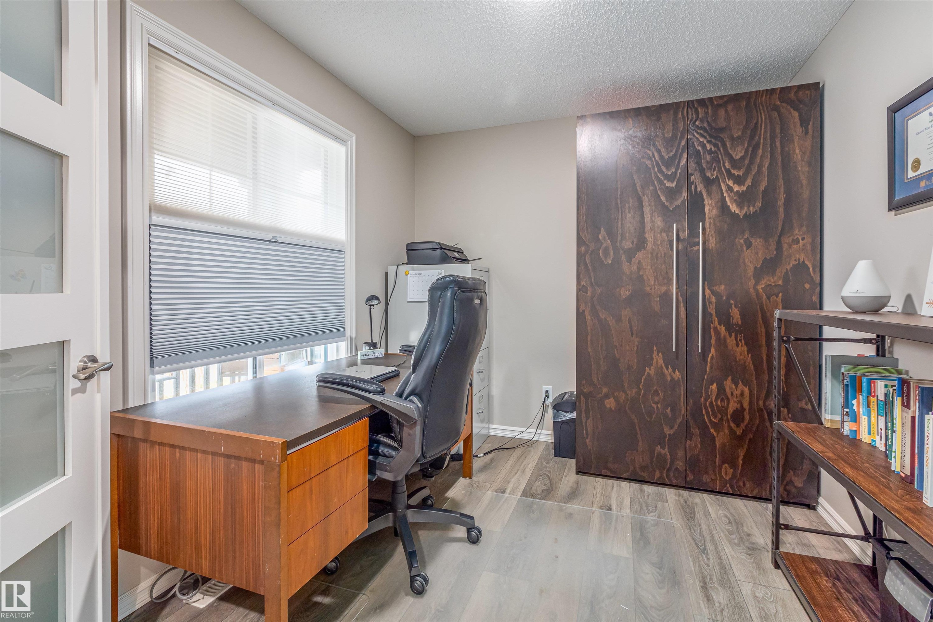 816 35 Avenue, Edmonton, AB - Indoor Photo Showing Office