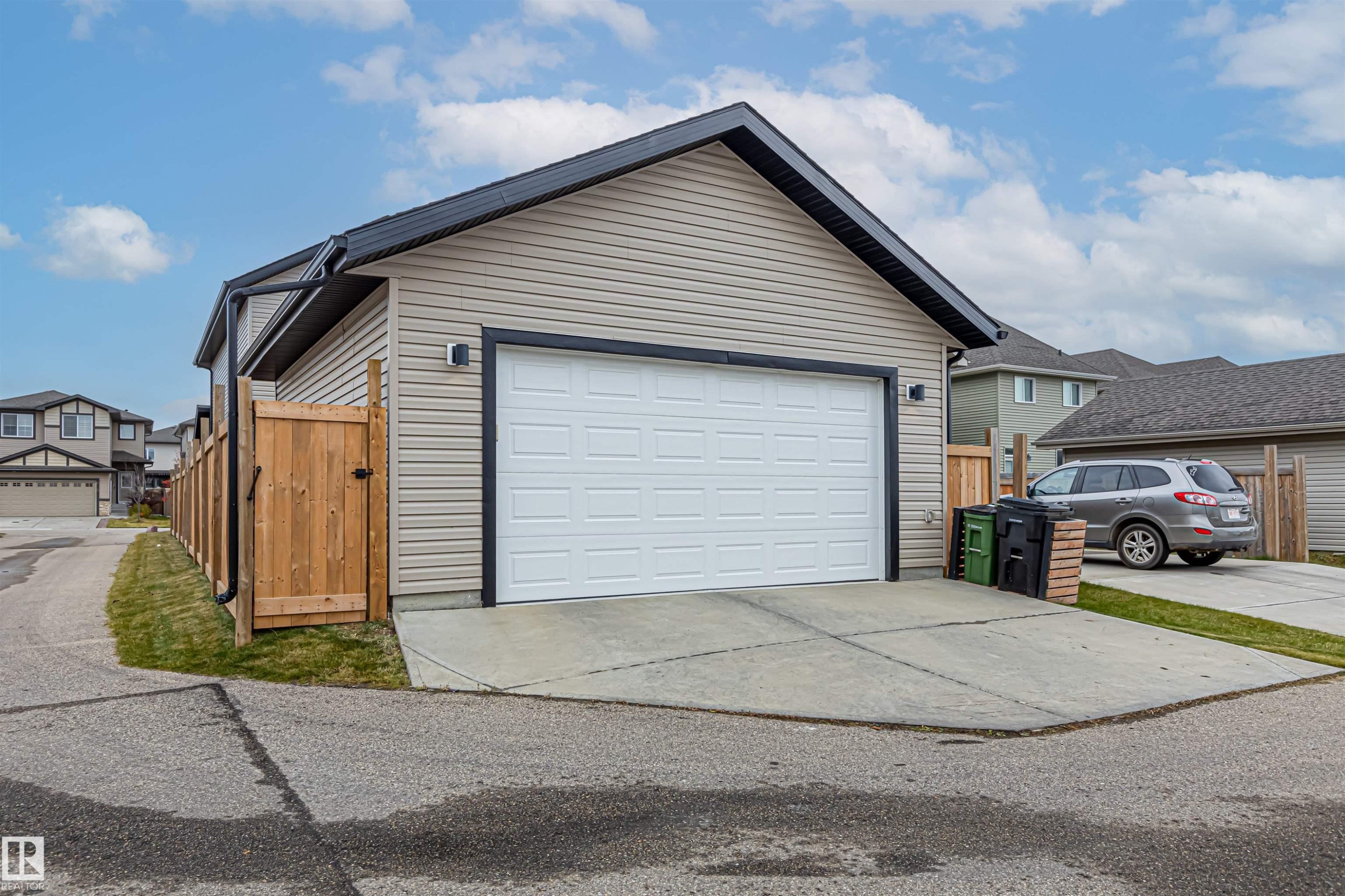 816 35 Avenue, Edmonton, AB - Outdoor