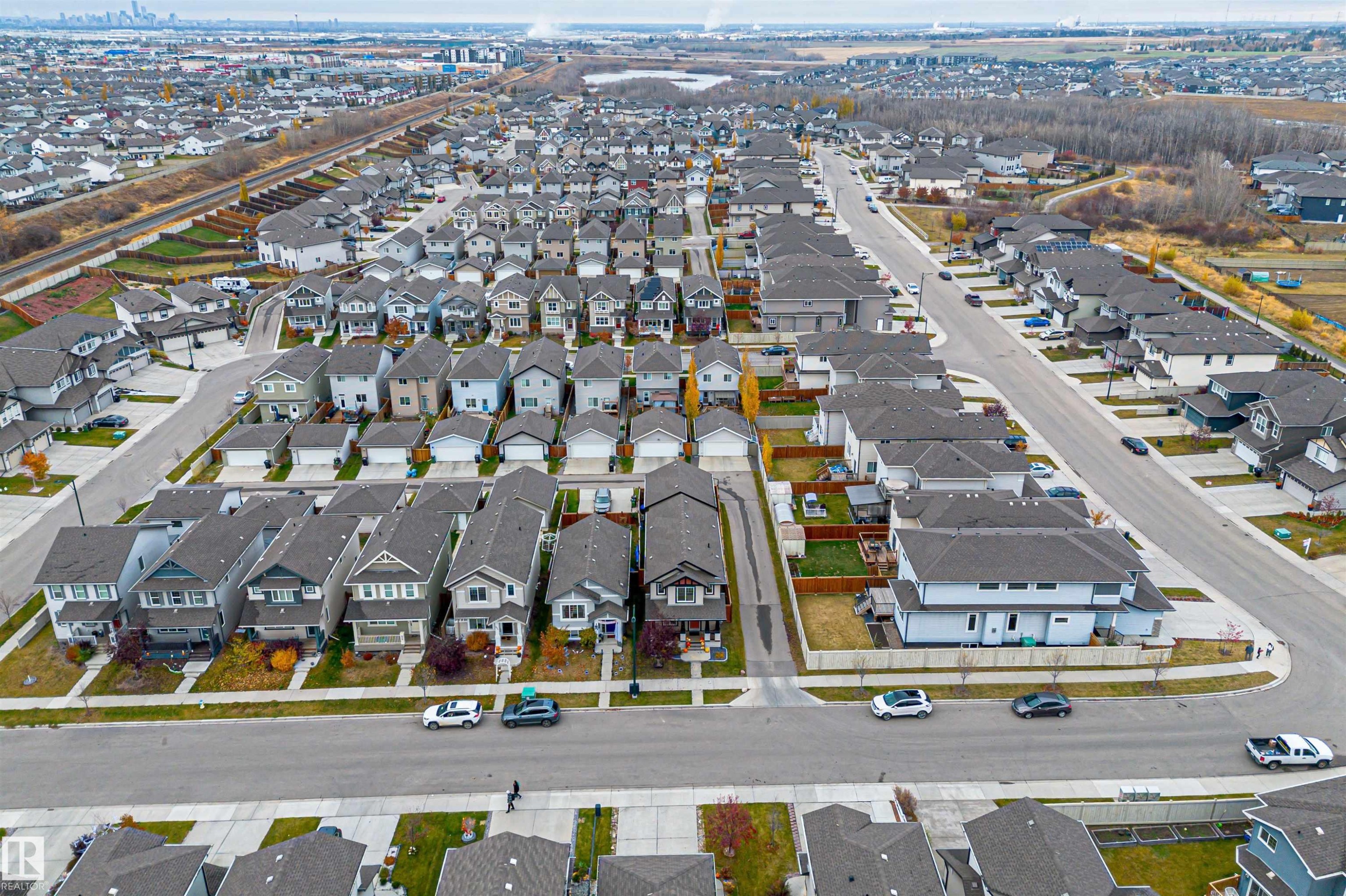 816 35 Avenue, Edmonton, AB - Outdoor With View