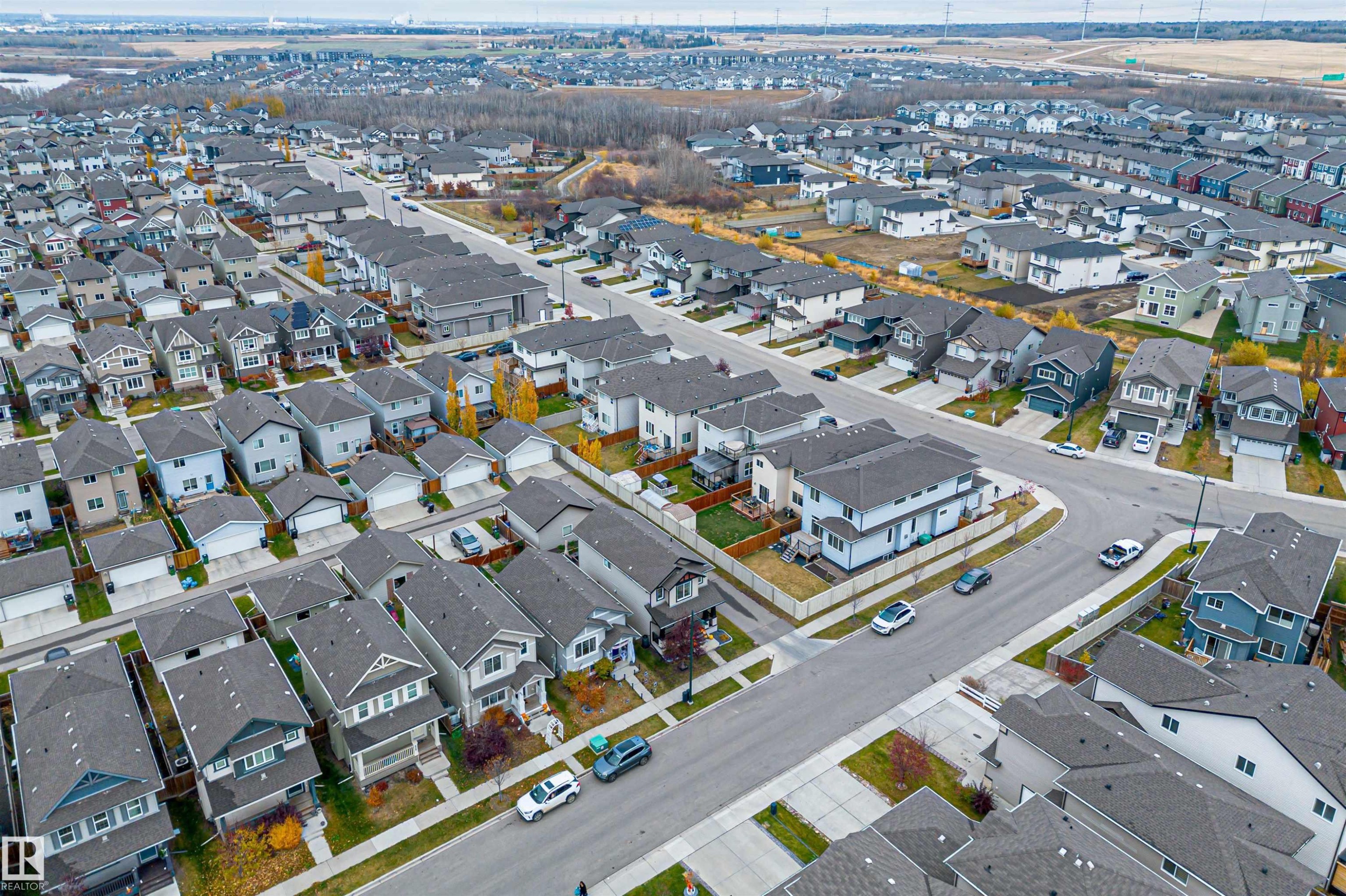 816 35 Avenue, Edmonton, AB - Outdoor With View
