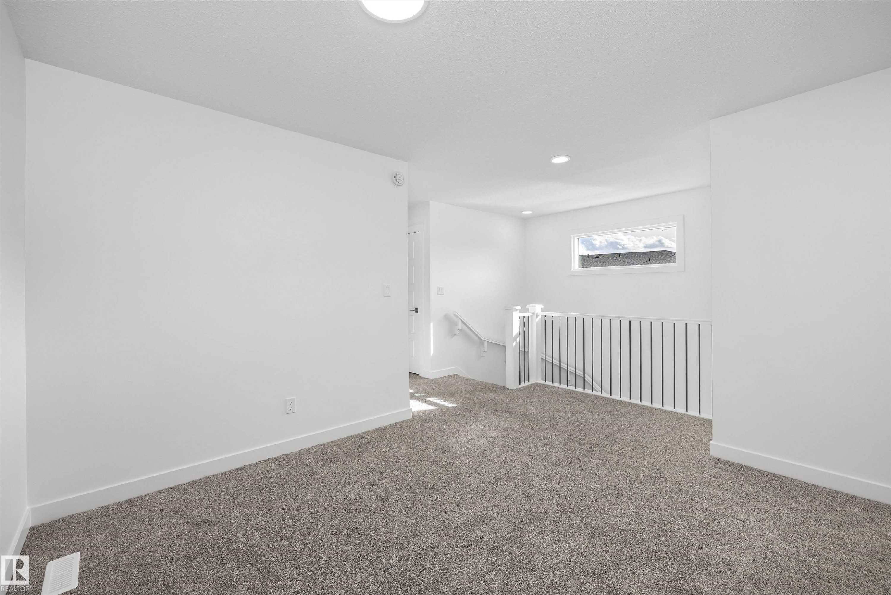 4503 Warbler Loop, Edmonton, AB - Indoor Photo Showing Other Room