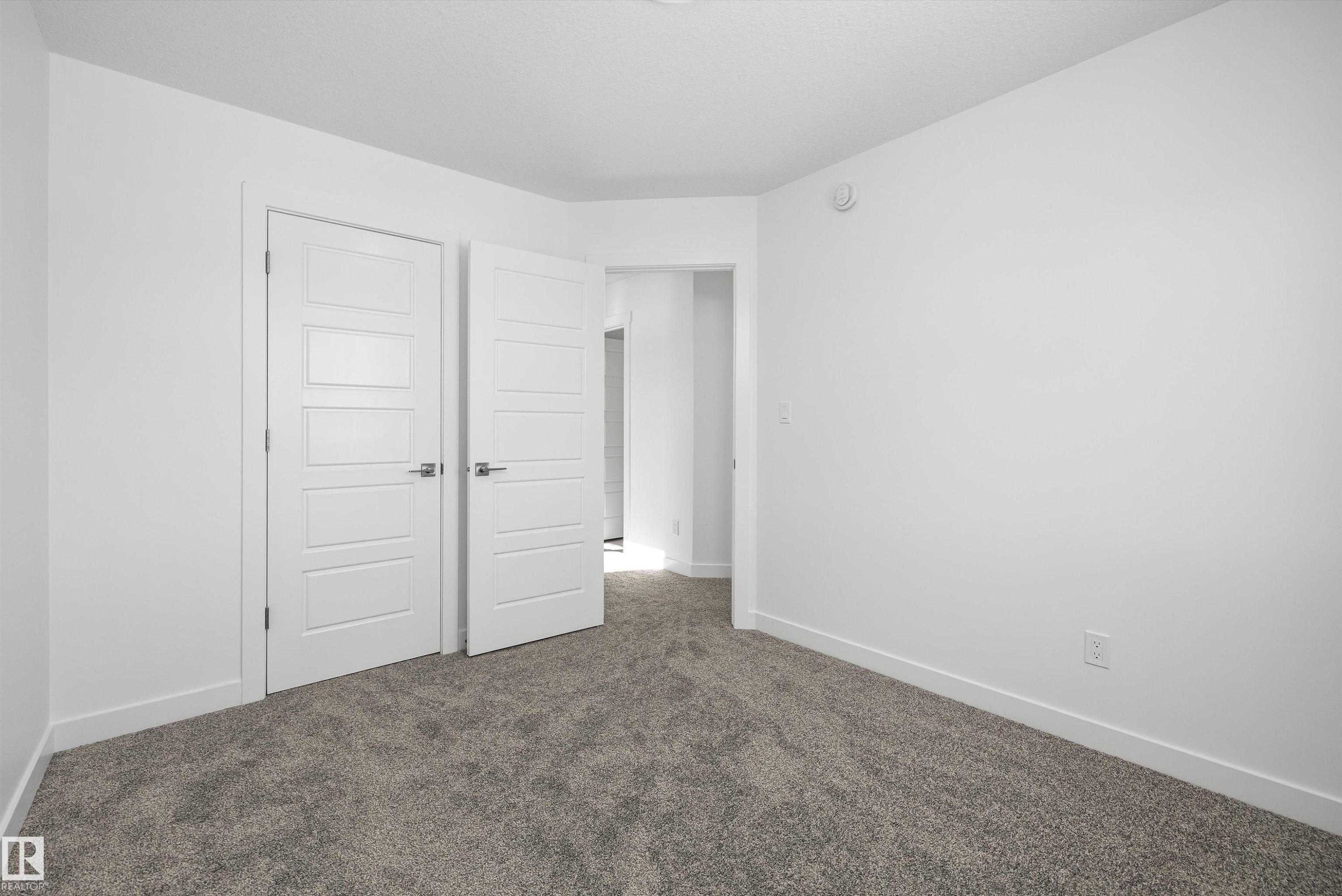 4503 Warbler Loop, Edmonton, AB - Indoor Photo Showing Other Room