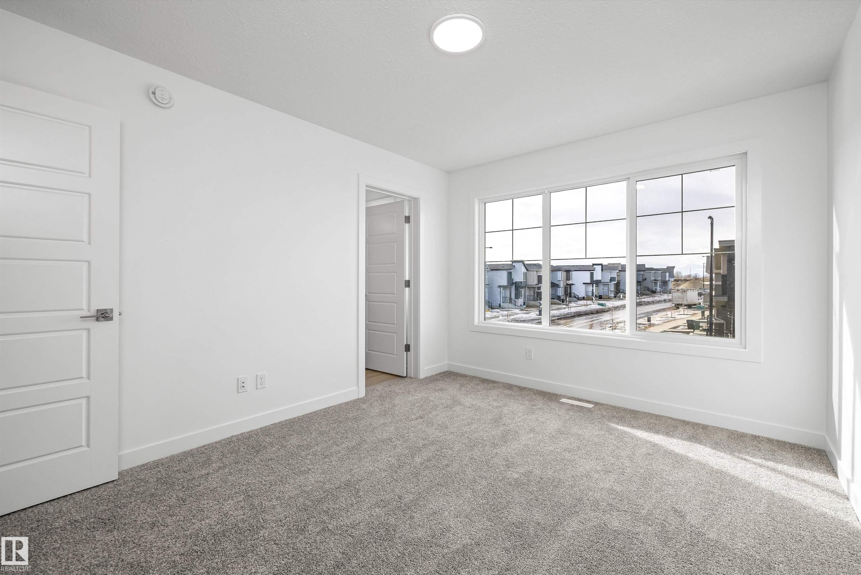 4503 Warbler Loop, Edmonton, AB - Indoor Photo Showing Other Room