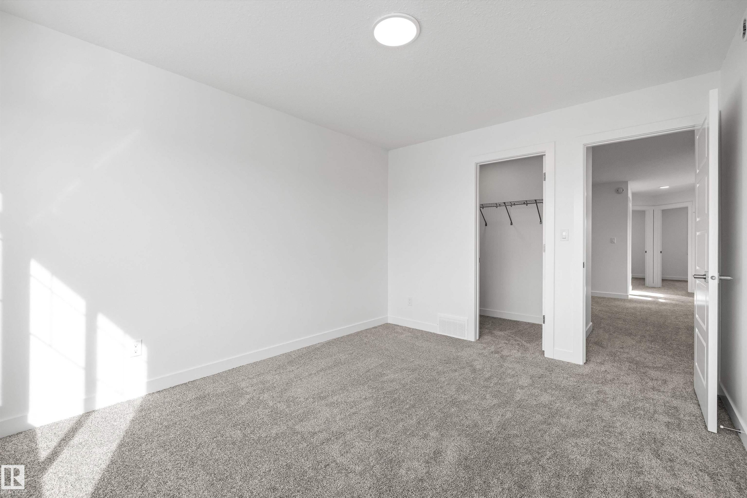4503 Warbler Loop, Edmonton, AB - Indoor Photo Showing Other Room
