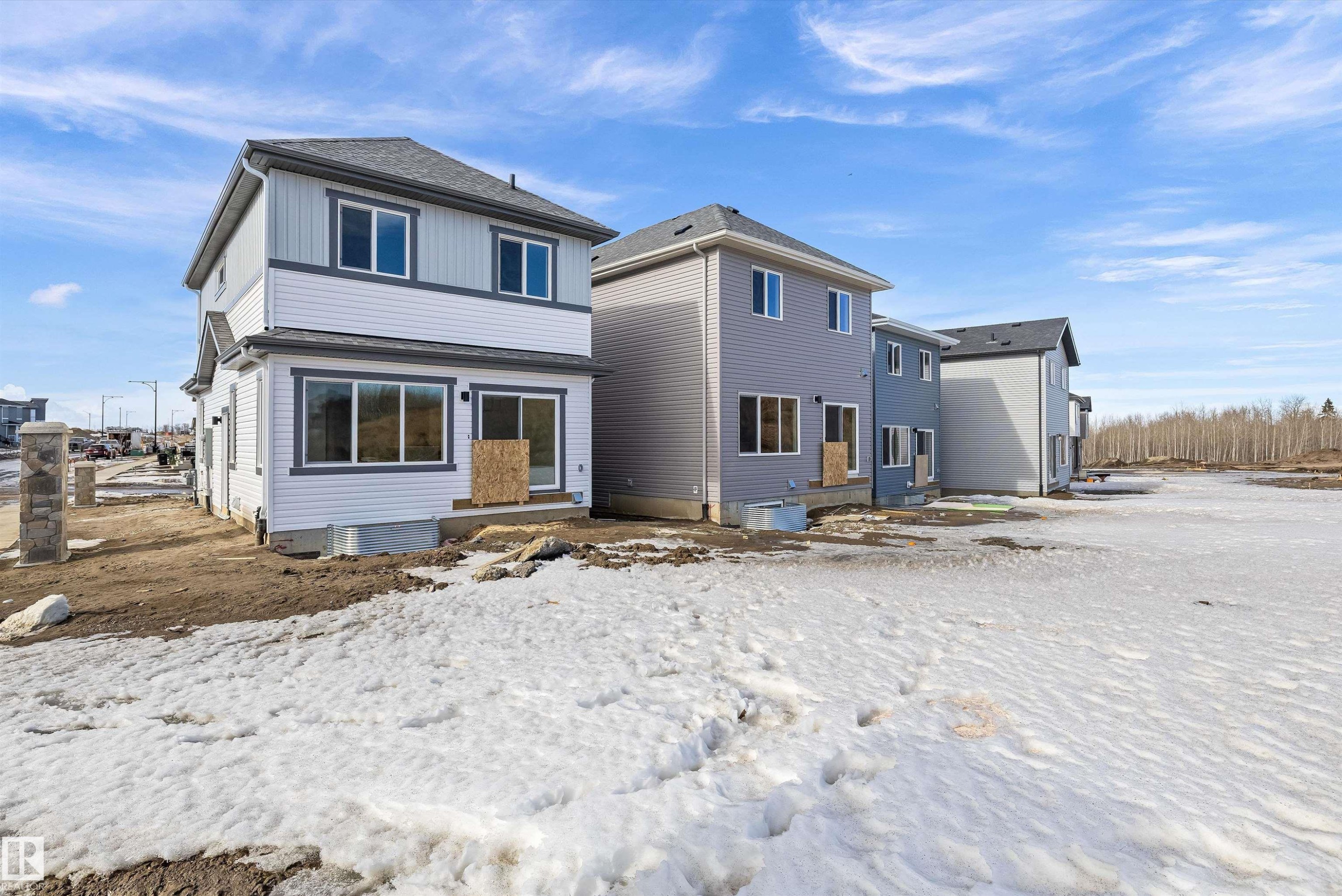 4503 Warbler Loop, Edmonton, AB - Outdoor