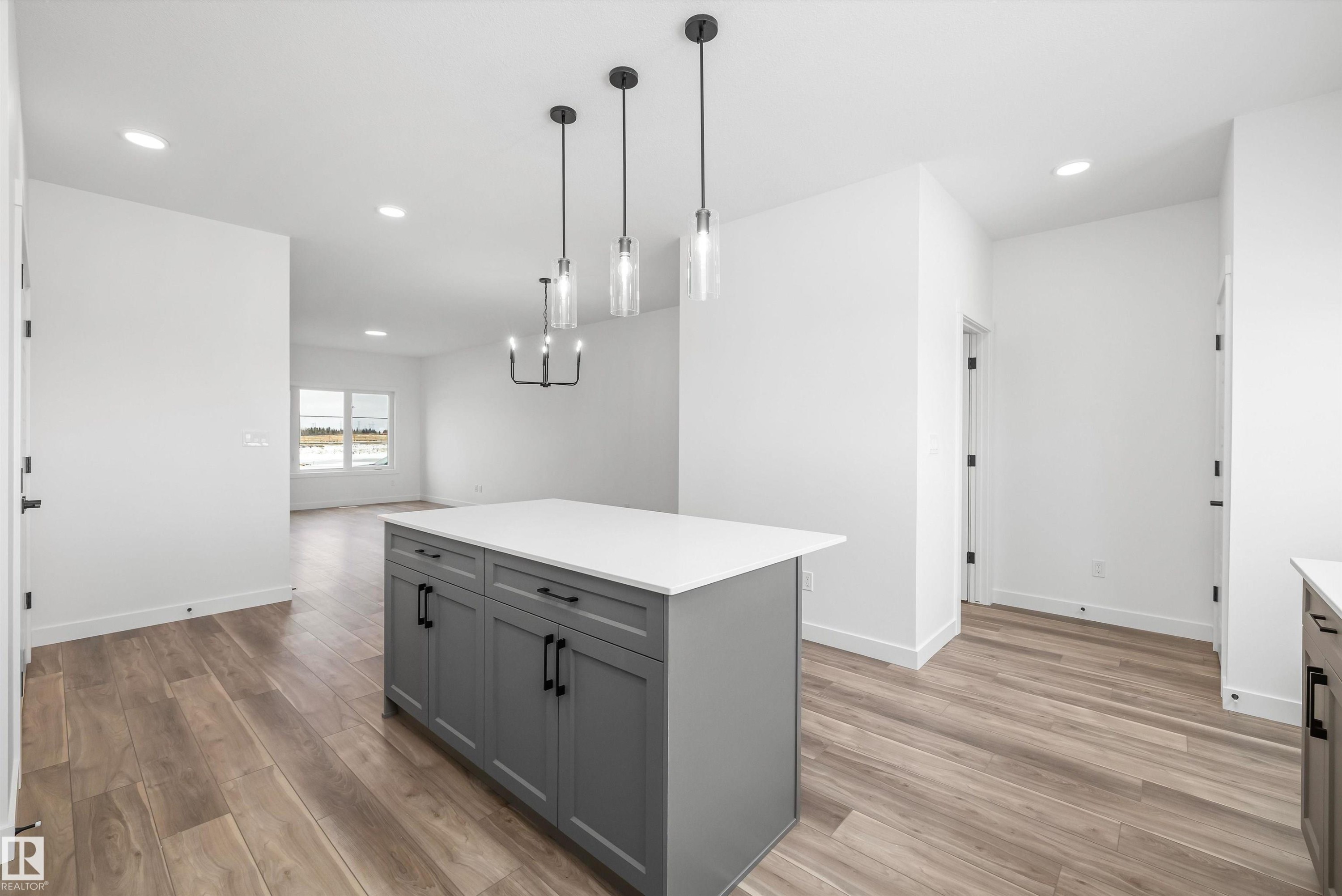 436 176 Avenue, Edmonton, AB - Indoor