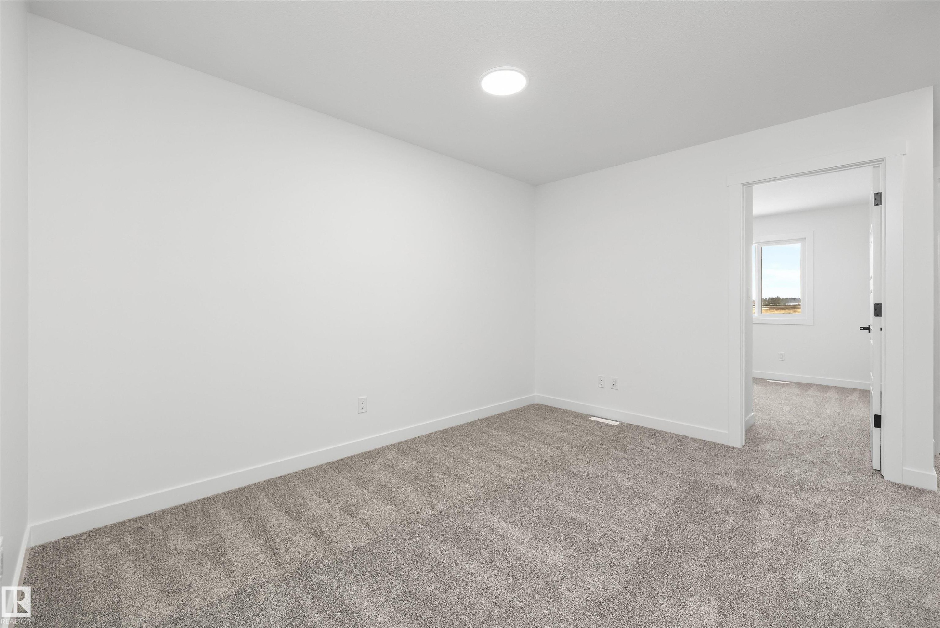 436 176 Avenue, Edmonton, AB - Indoor Photo Showing Other Room