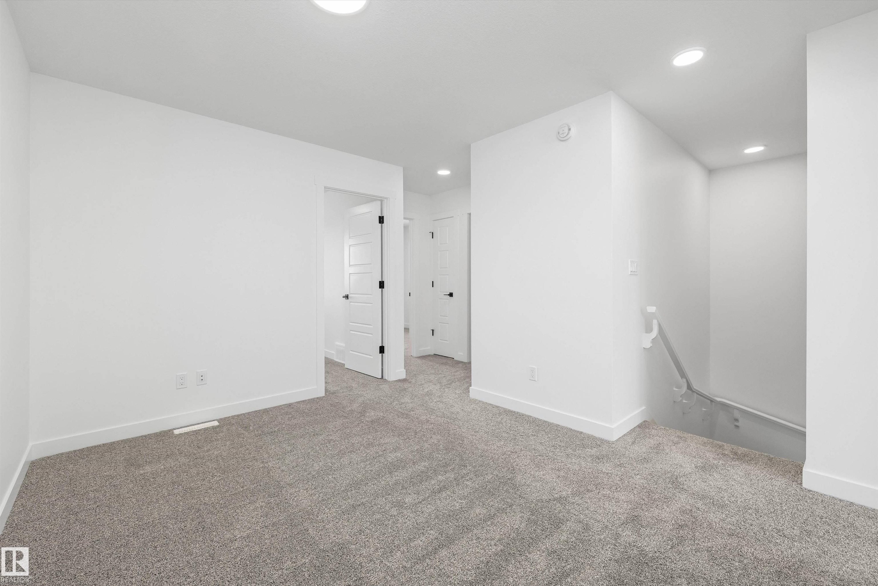 436 176 Avenue, Edmonton, AB - Indoor Photo Showing Other Room