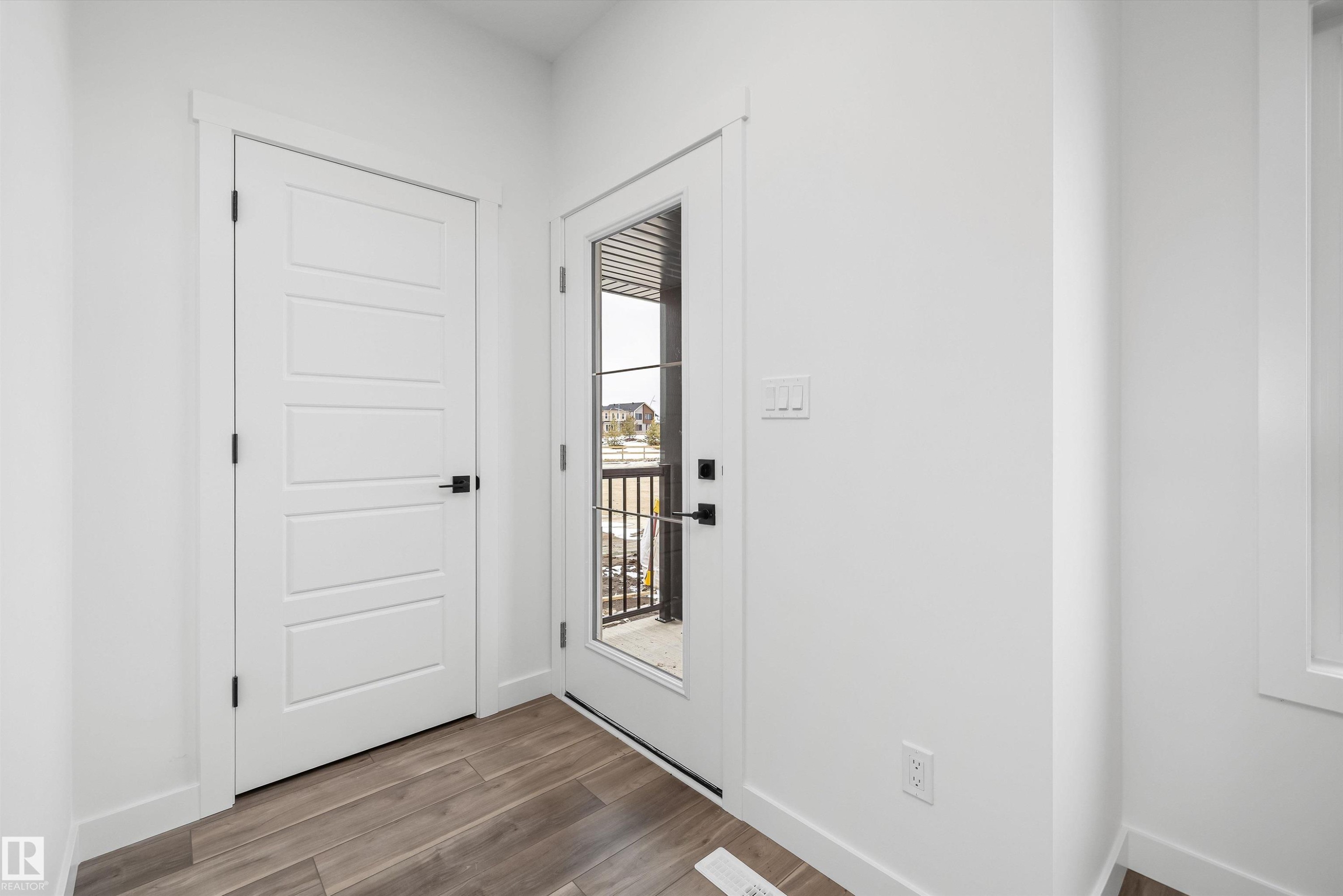 436 176 Avenue, Edmonton, AB - Indoor Photo Showing Other Room