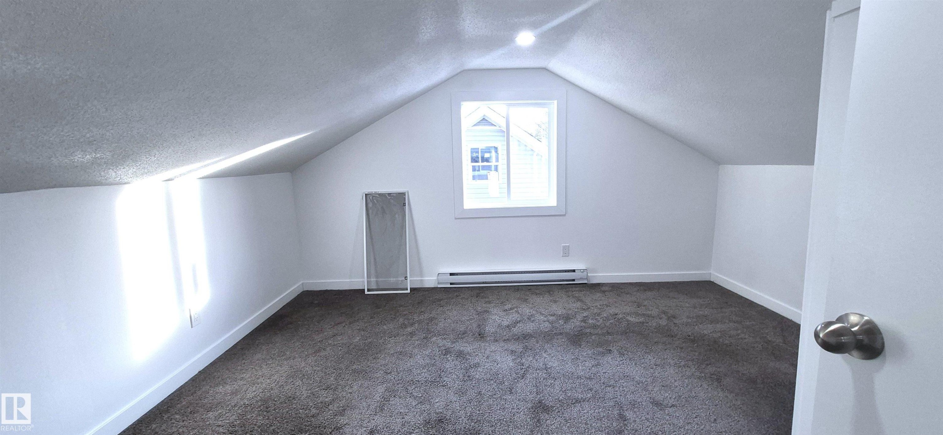 12916 123A Street, Edmonton, AB - Indoor Photo Showing Other Room
