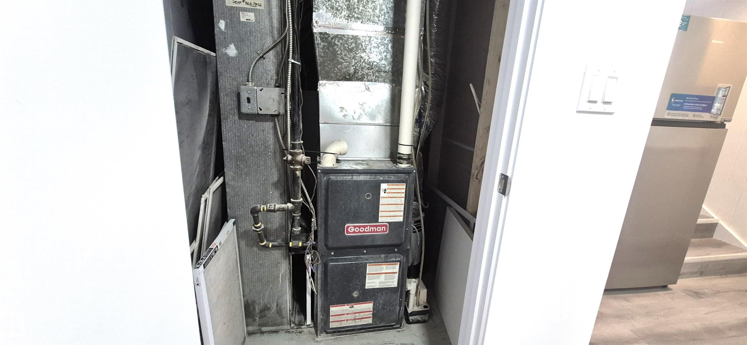 12916 123A Street, Edmonton, AB - Indoor Photo Showing Other Room