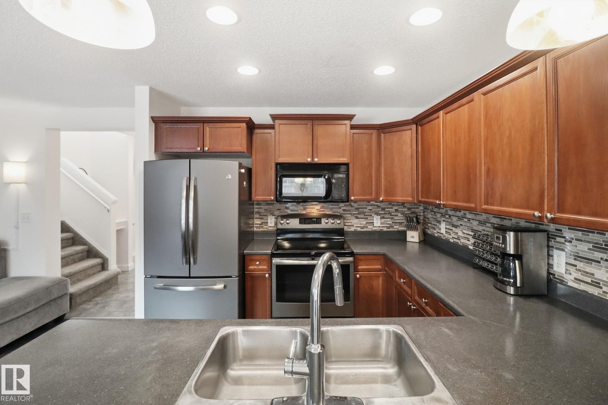 9037 Scott Crescent, Edmonton, AB - Indoor Photo Showing Kitchen With Double Sink