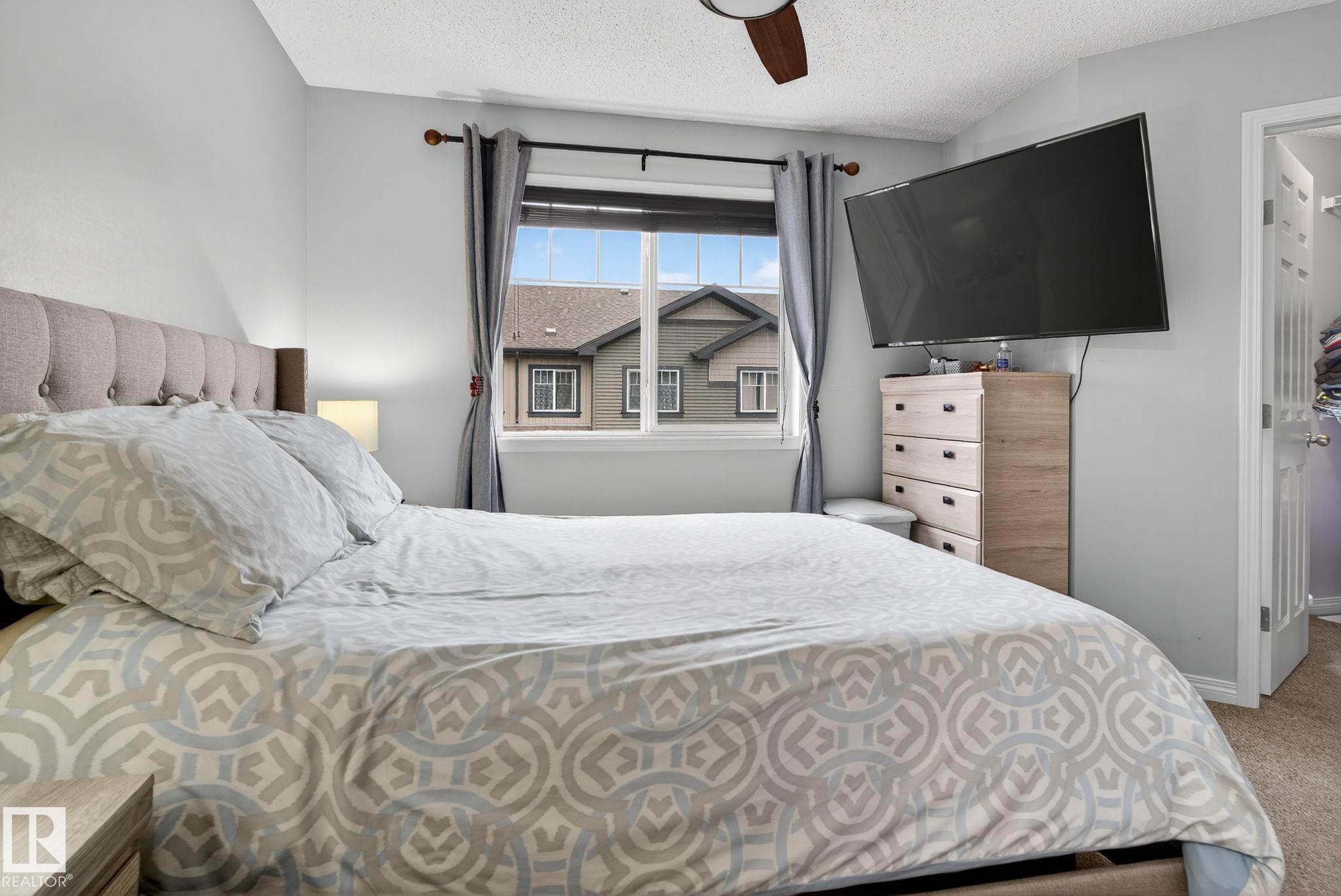 80 3305 Orchards Link Link, Edmonton, AB - Indoor Photo Showing Bedroom