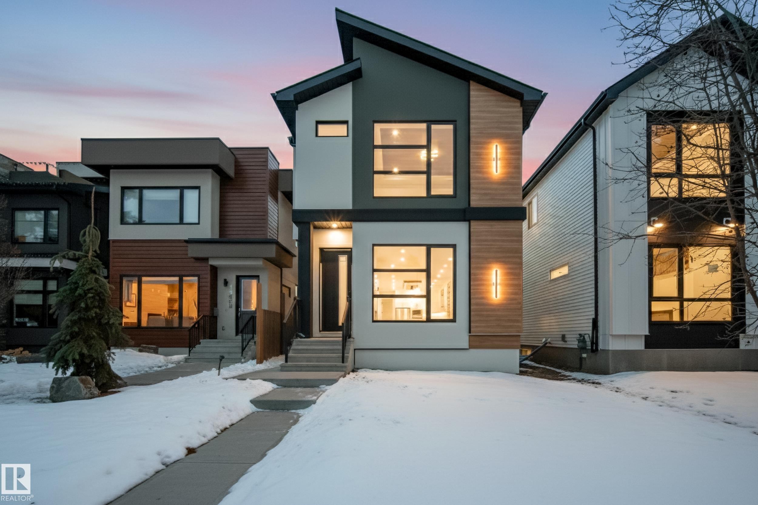 11611 79, Edmonton, AB - Outdoor With Facade