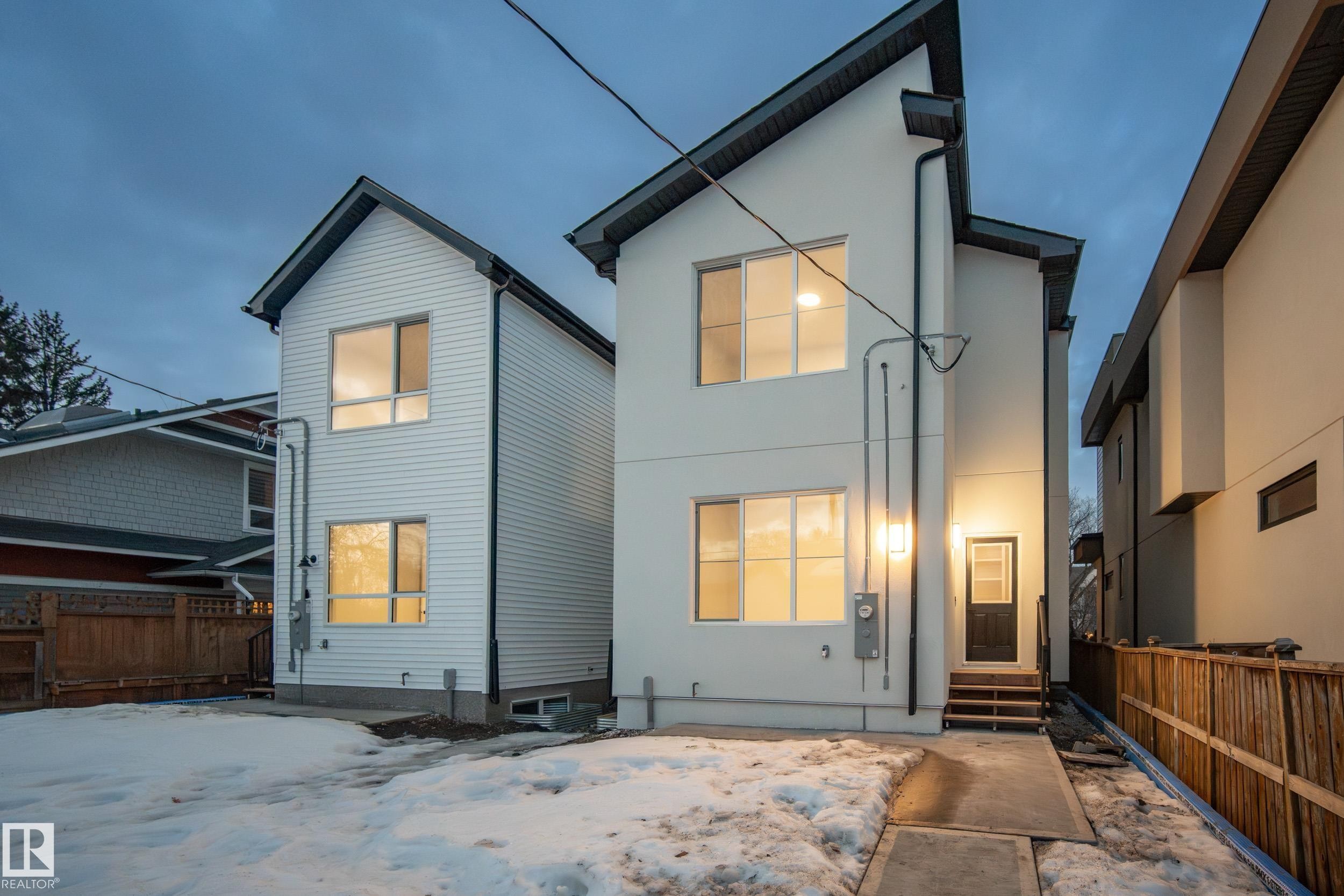 11611 79, Edmonton, AB - Outdoor