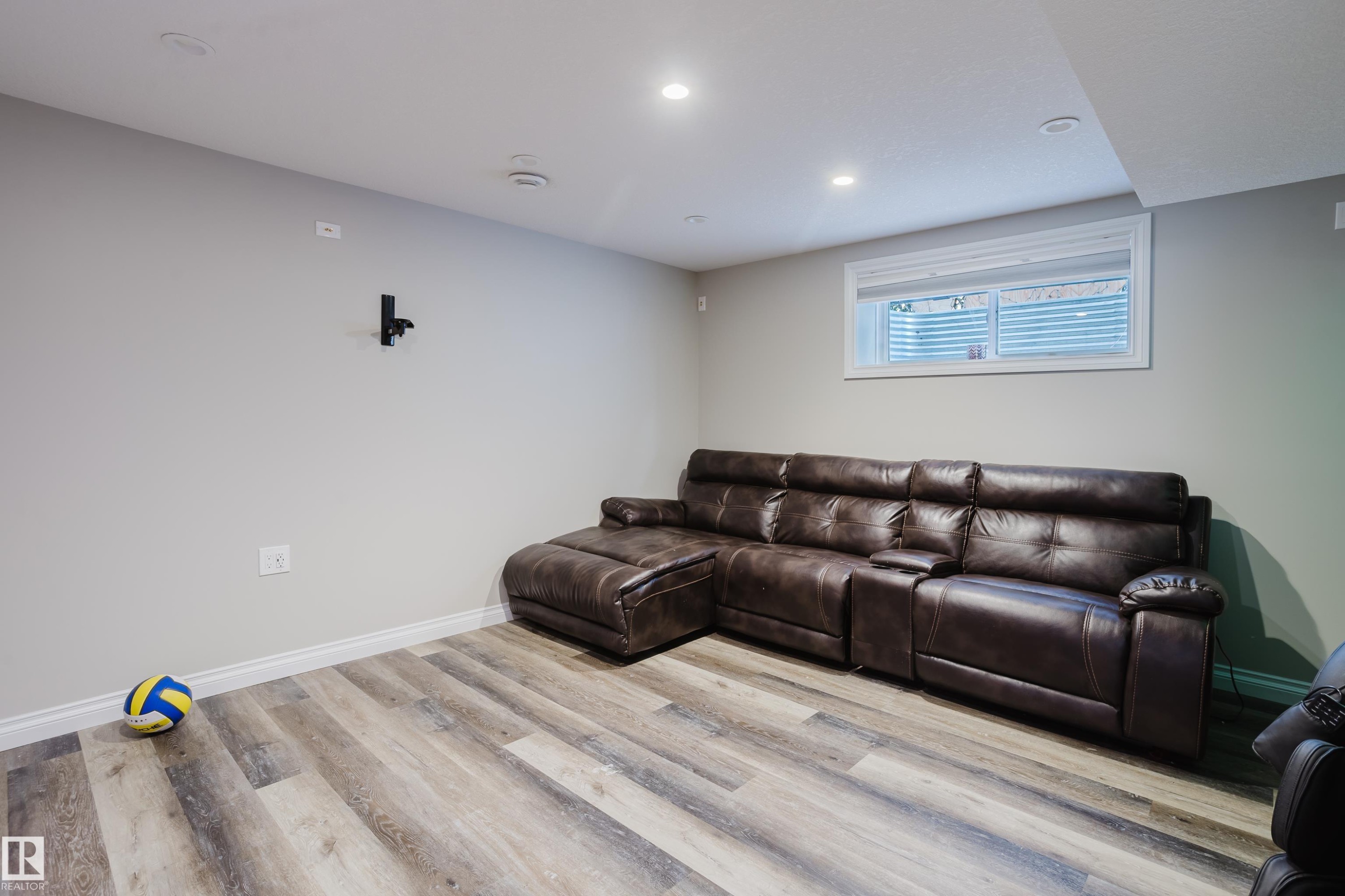 66 Grayridge Crescent, Stony Plain, AB - Indoor Photo Showing Basement