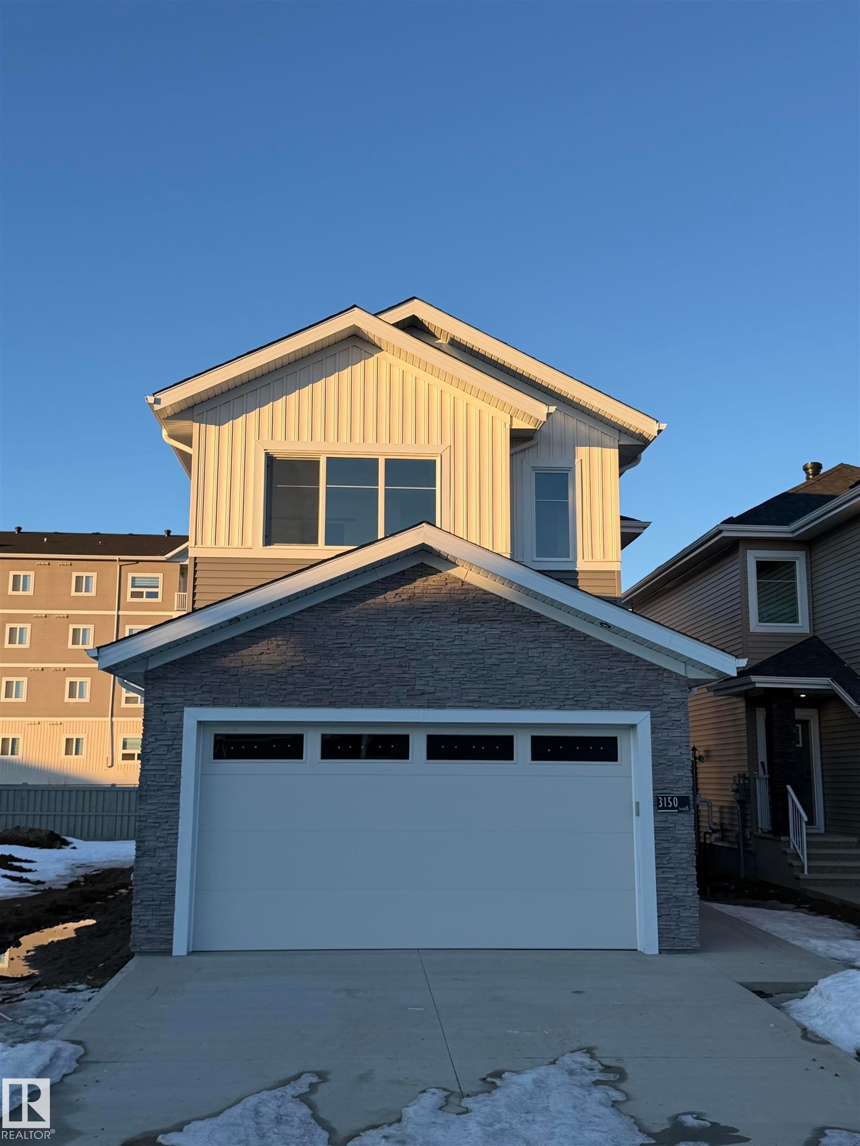 3150 Magpie Way, Edmonton, AB - Outdoor