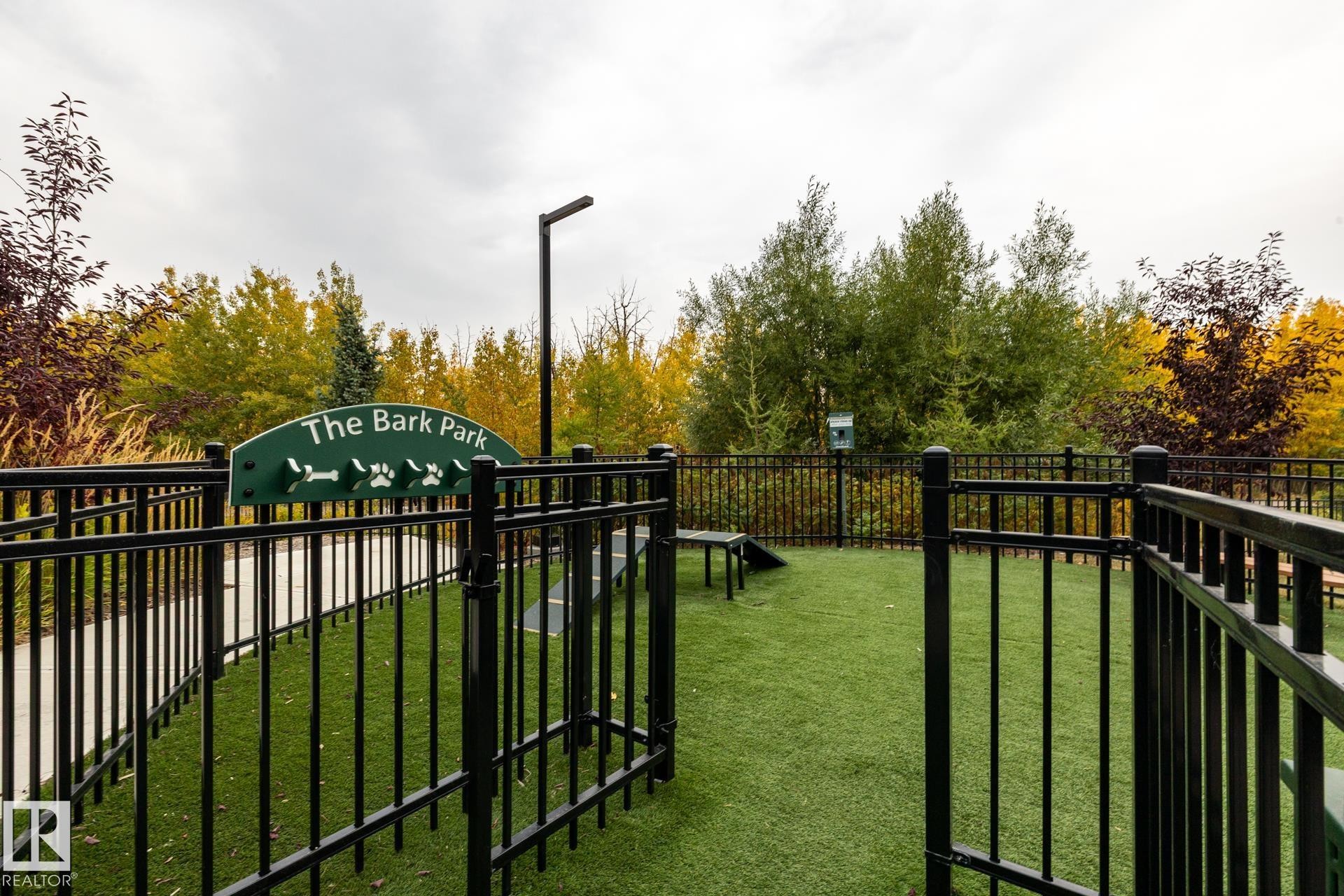 View of gate - 112 7471 May Common, Edmonton, AB - Outdoor