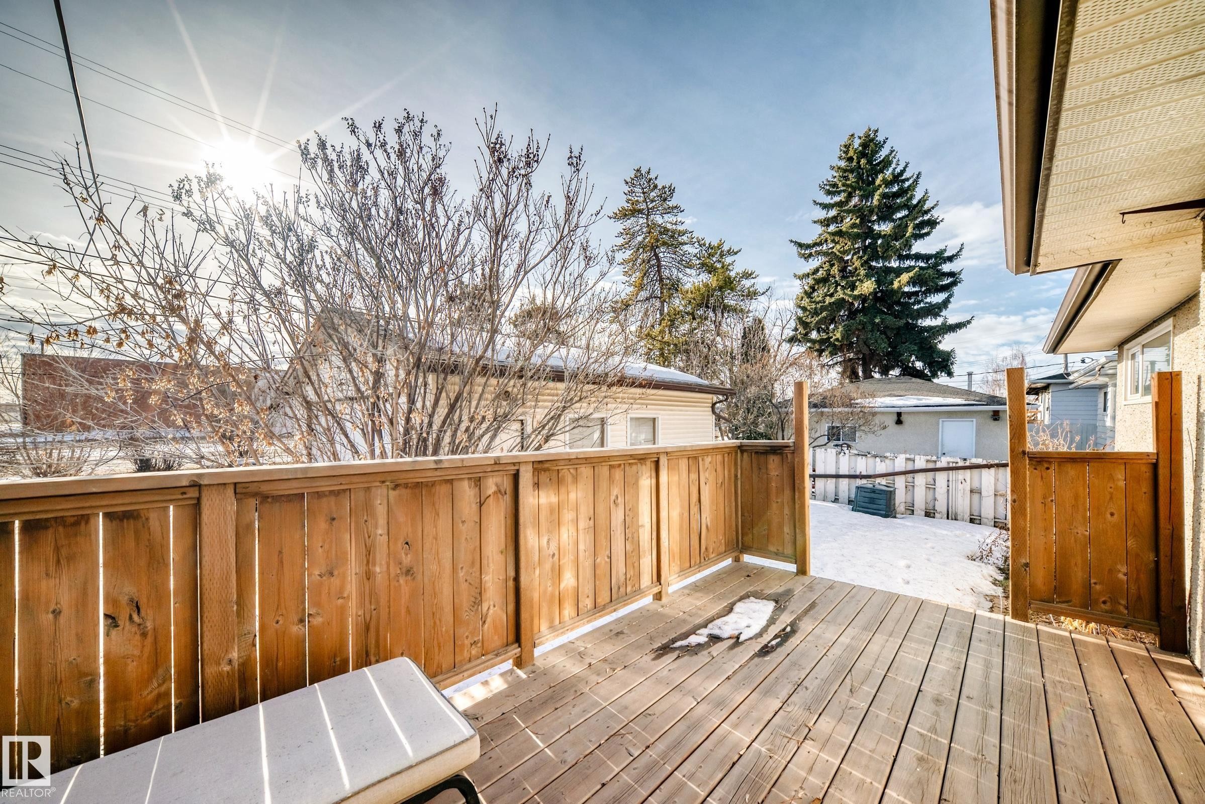 View of deck - 8639 64 Avenue Nw, Edmonton, AB - Outdoor With Deck Patio Veranda With Exterior