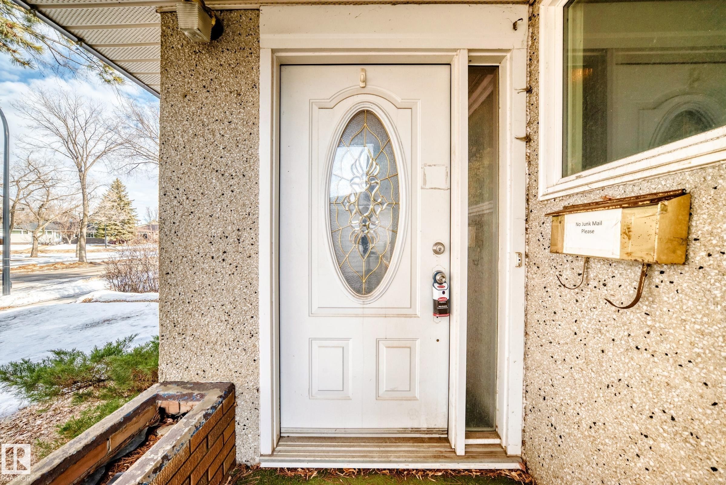 View of exterior entry - 8639 64 Avenue Nw, Edmonton, AB - Outdoor With Exterior