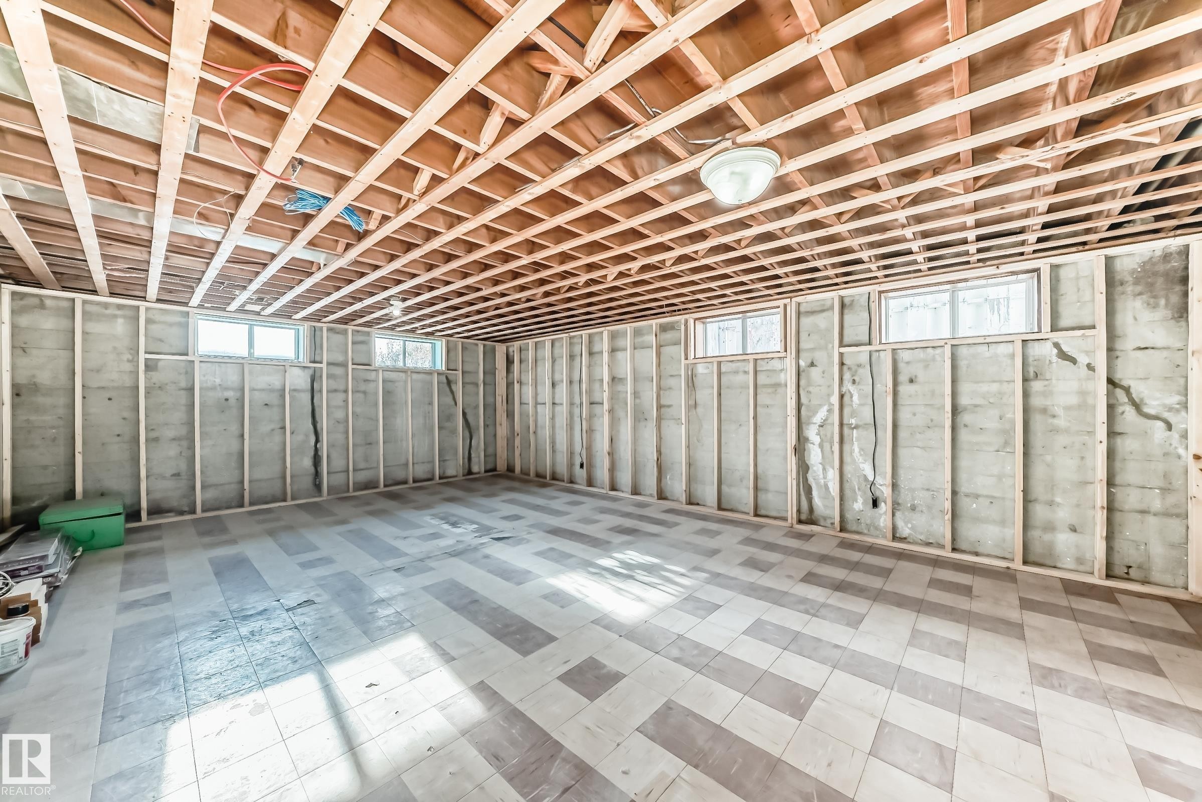 View of below grade area - 8639 64 Avenue Nw, Edmonton, AB - Indoor Photo Showing Other Room