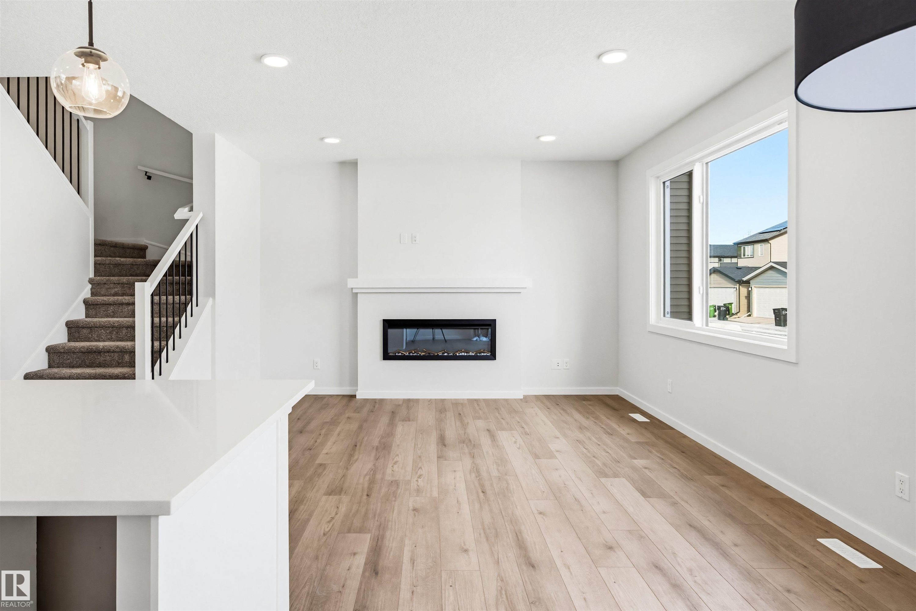 17351 3 Street, Edmonton, AB - Indoor Photo Showing Living Room With Fireplace