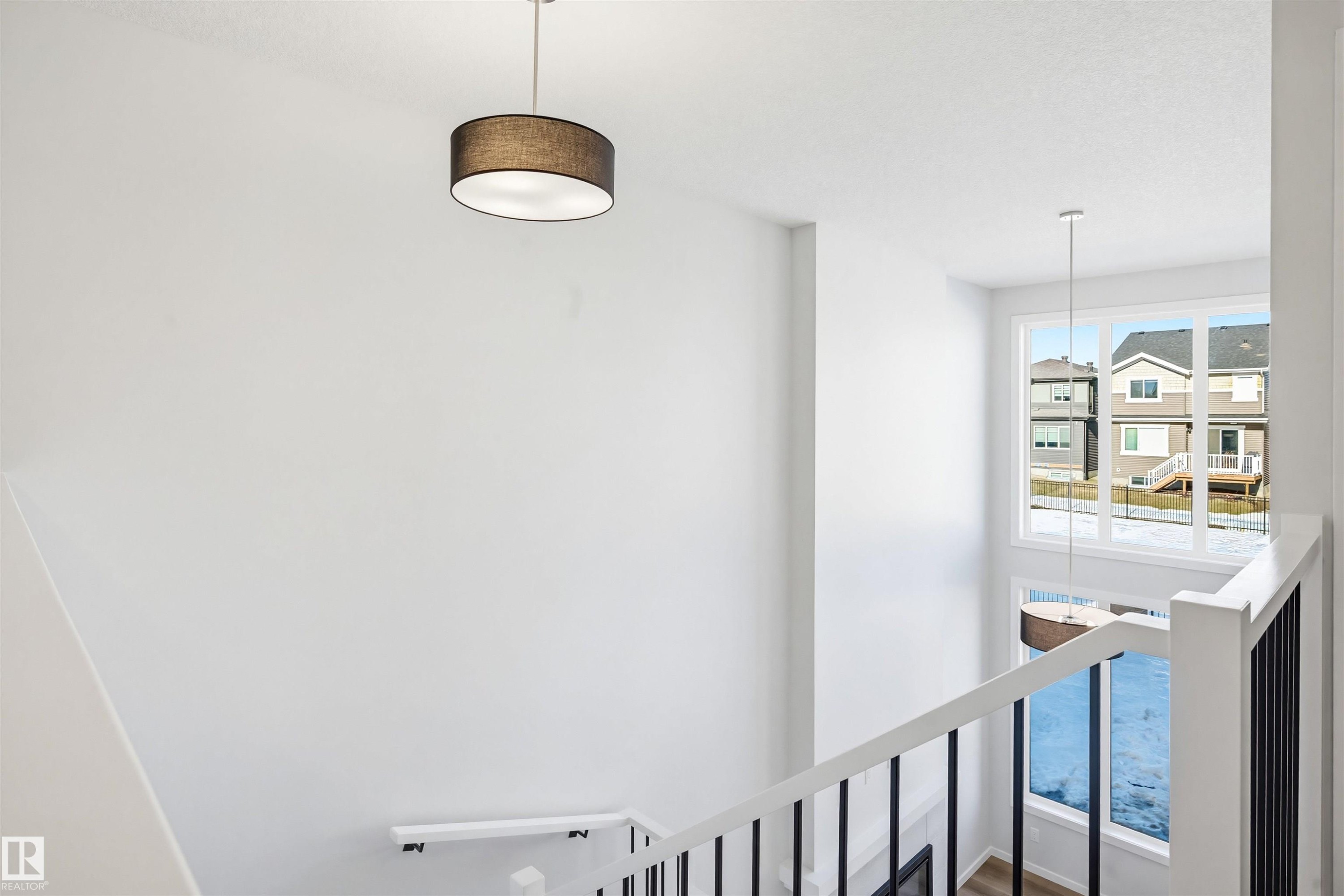 22812 82 Avenue, Edmonton, AB - Indoor Photo Showing Other Room