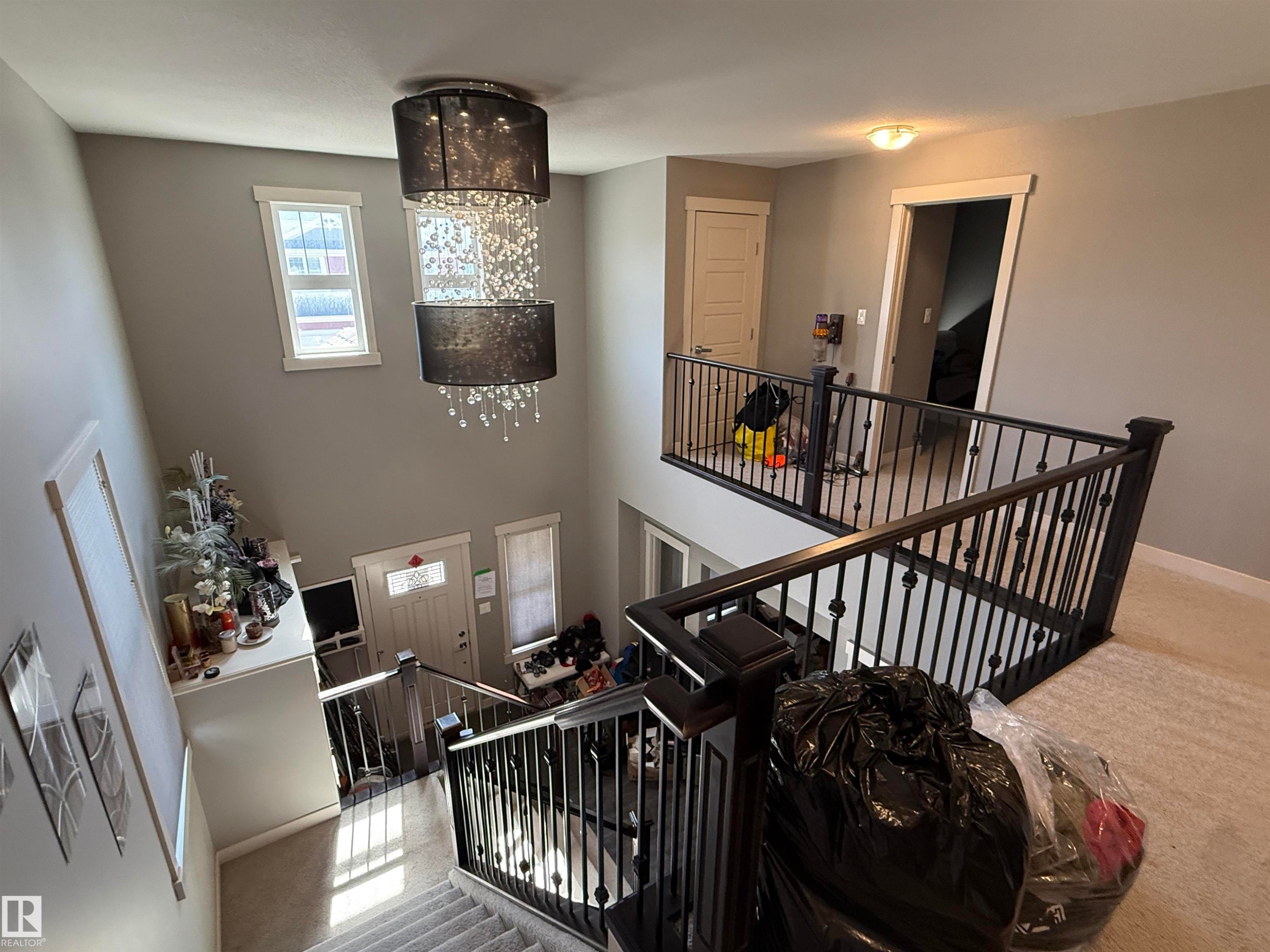 2036 Rochester Avenue, Edmonton, AB - Indoor Photo Showing Other Room