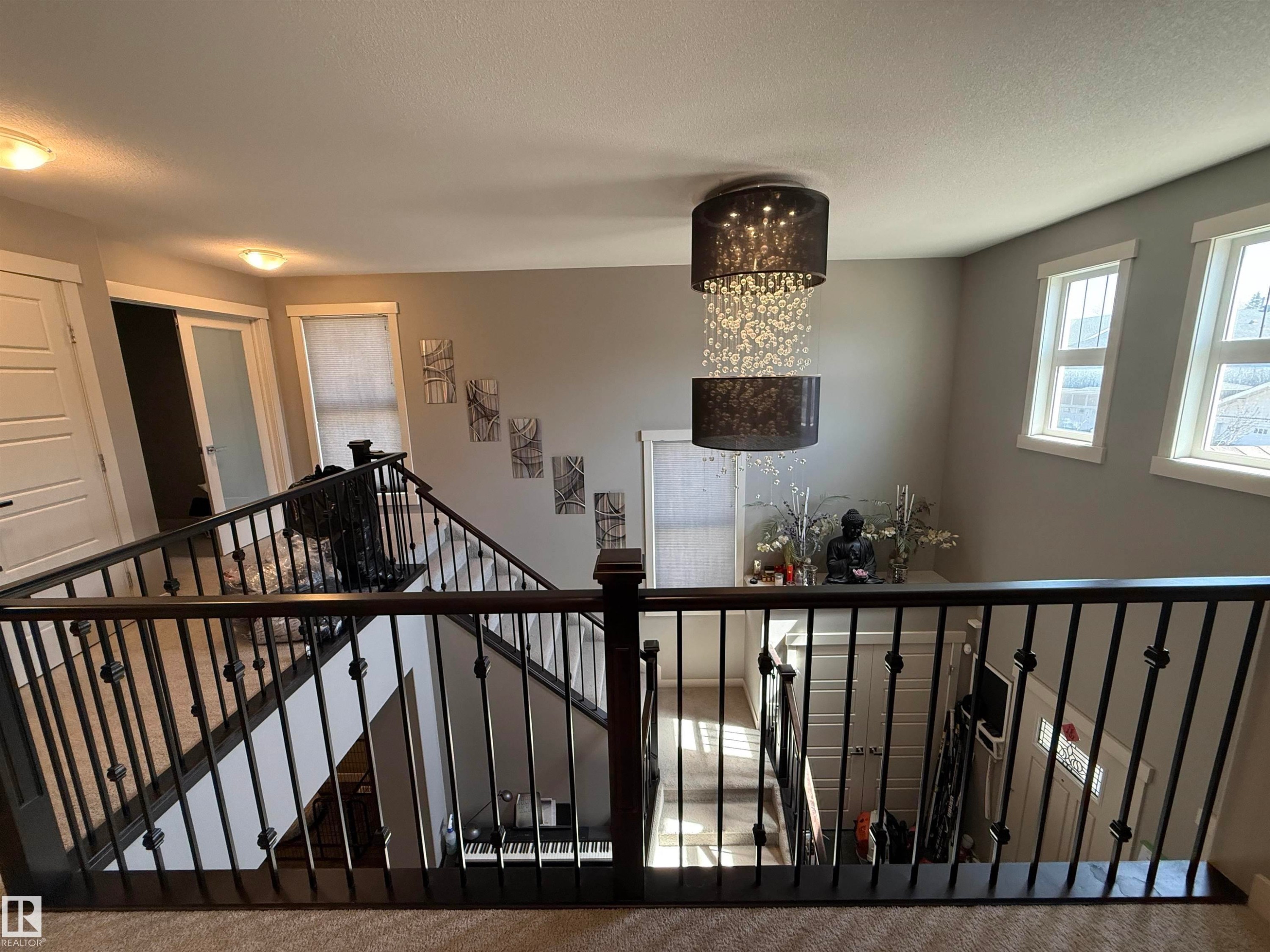2036 Rochester Avenue, Edmonton, AB - Indoor Photo Showing Other Room