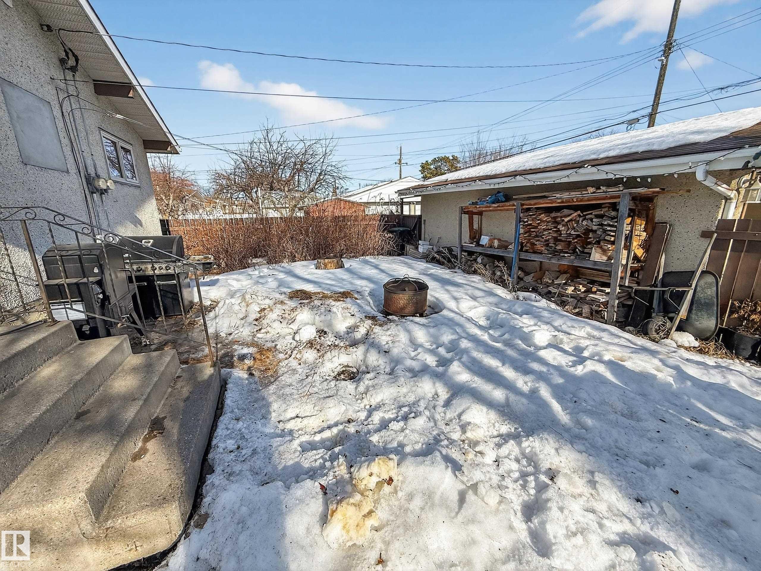 8316 122 Avenue, Edmonton, AB - Outdoor