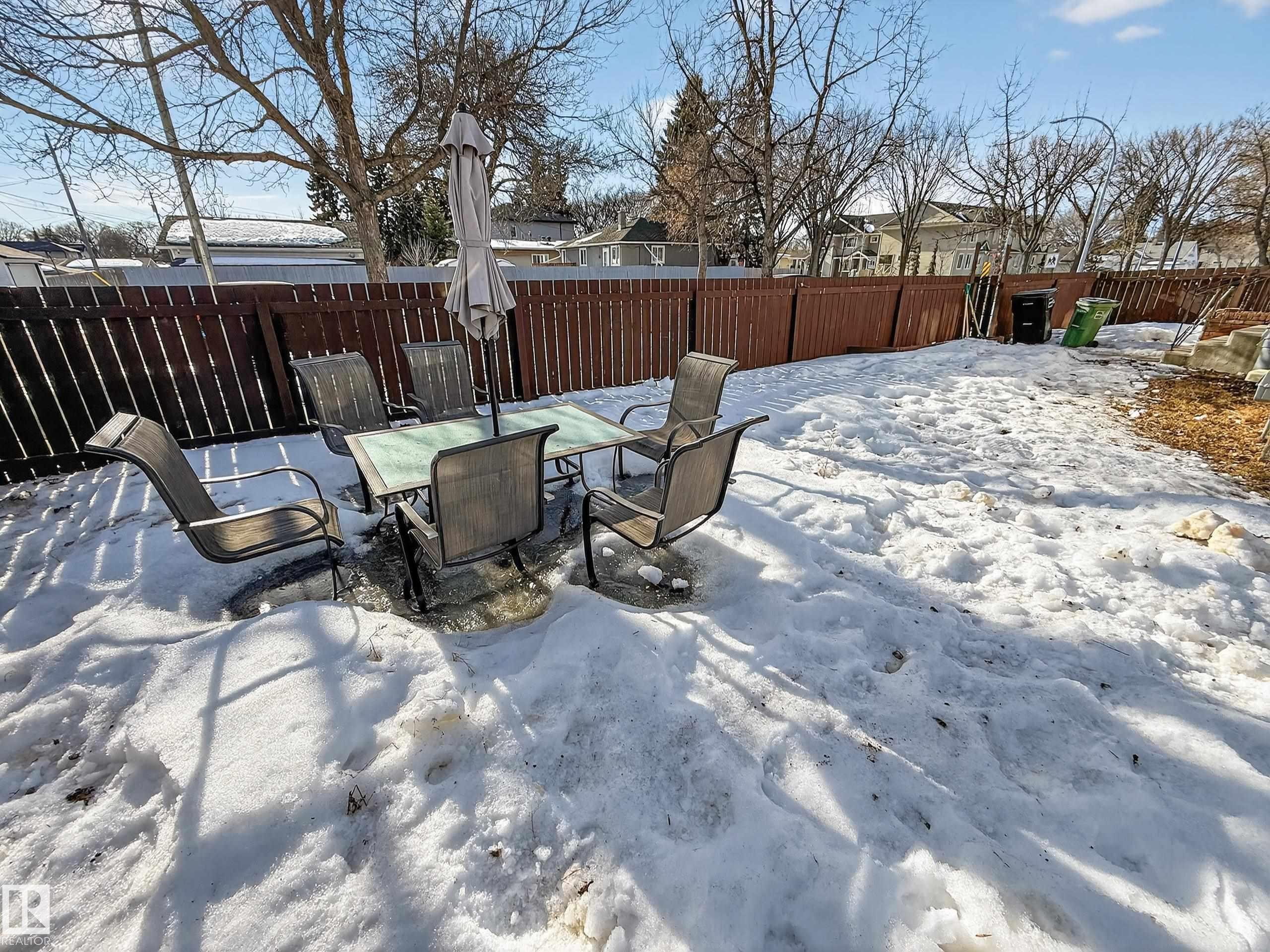 8316 122 Avenue, Edmonton, AB - Outdoor