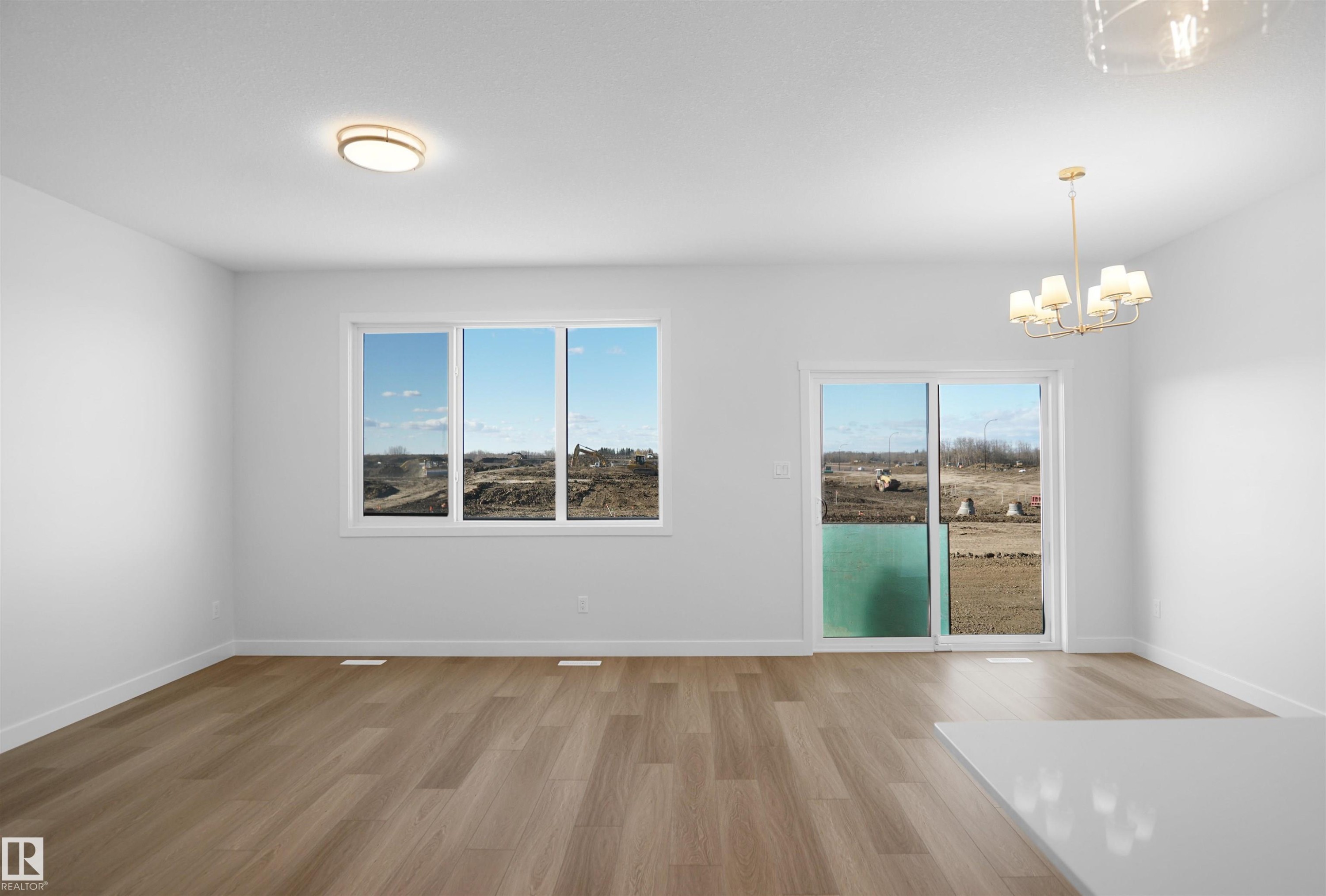 2124 210 Street, Edmonton, AB - Indoor Photo Showing Other Room