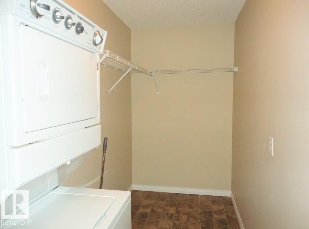 1422 7339 South Terwillegar Drive, Edmonton, AB