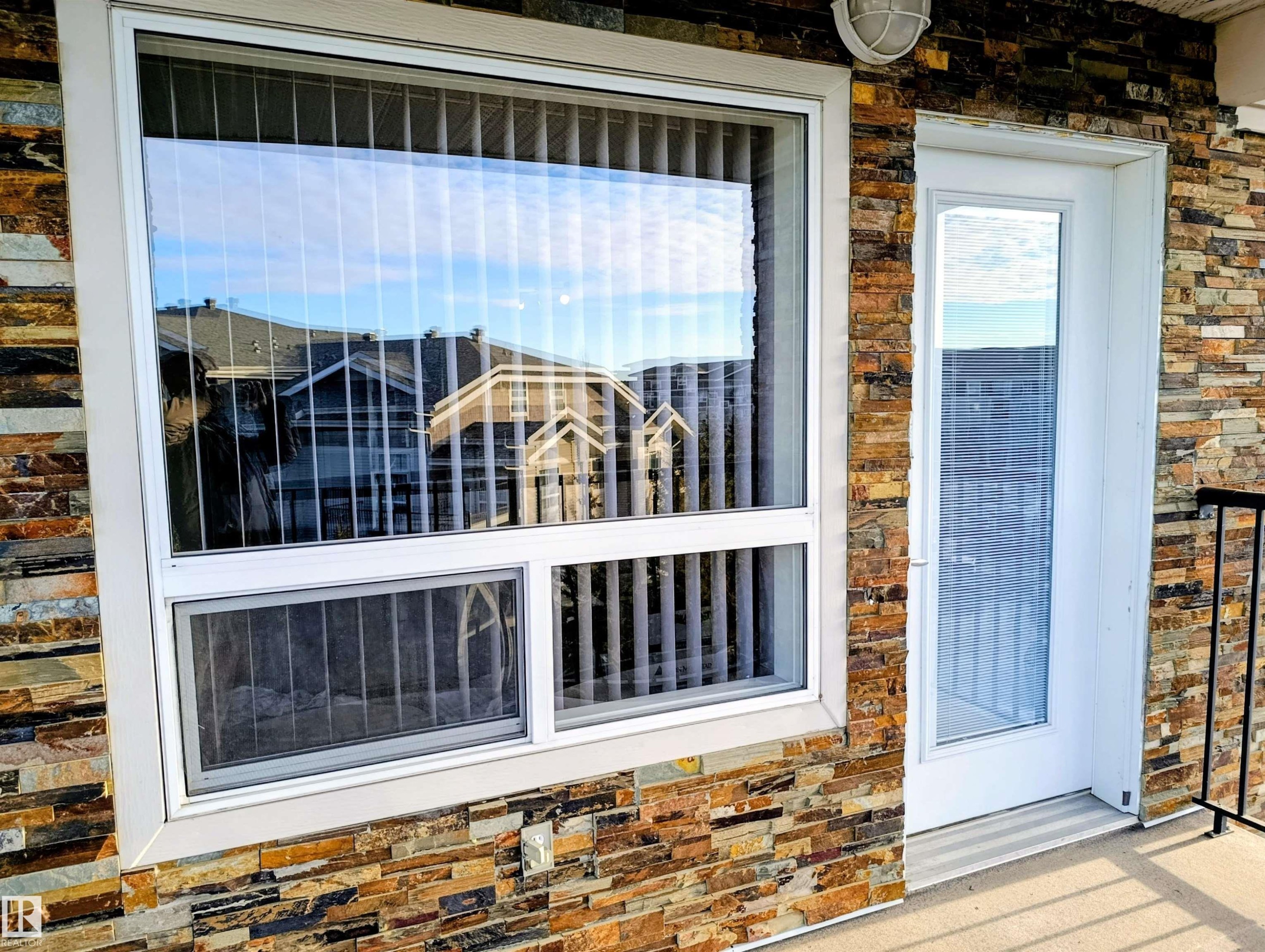 1422 7339 South Terwillegar Drive, Edmonton, AB