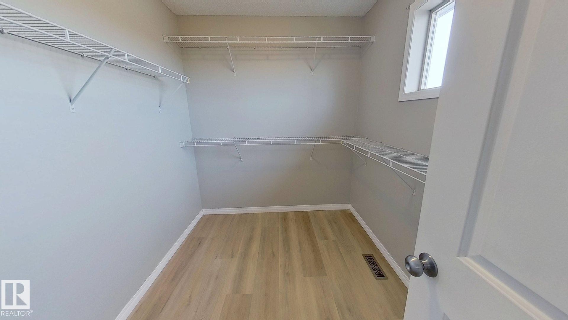 120 21 Summerwood Drive, Sherwood Park, AB