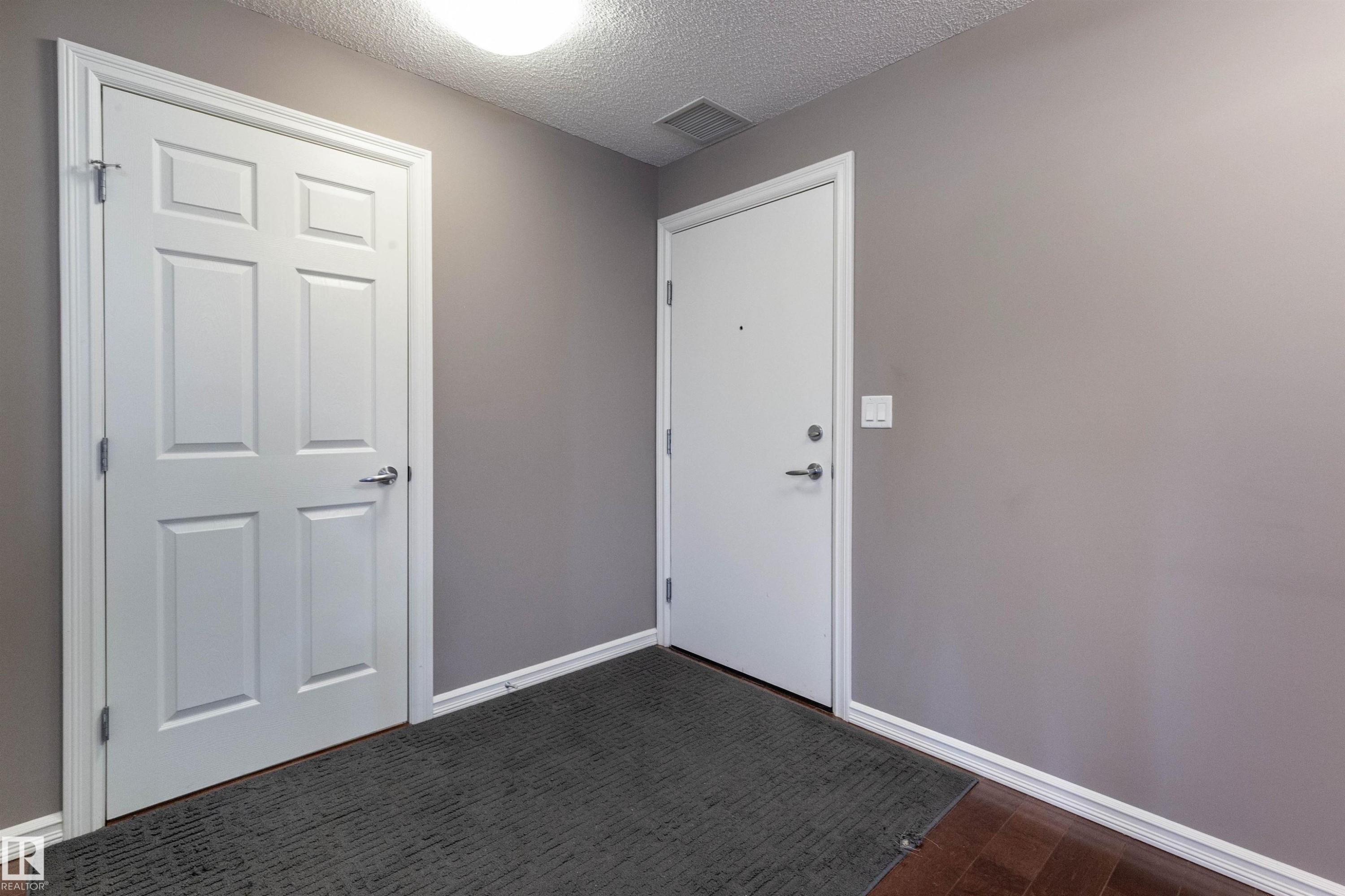 307 2203 44 Avenue, Edmonton, AB