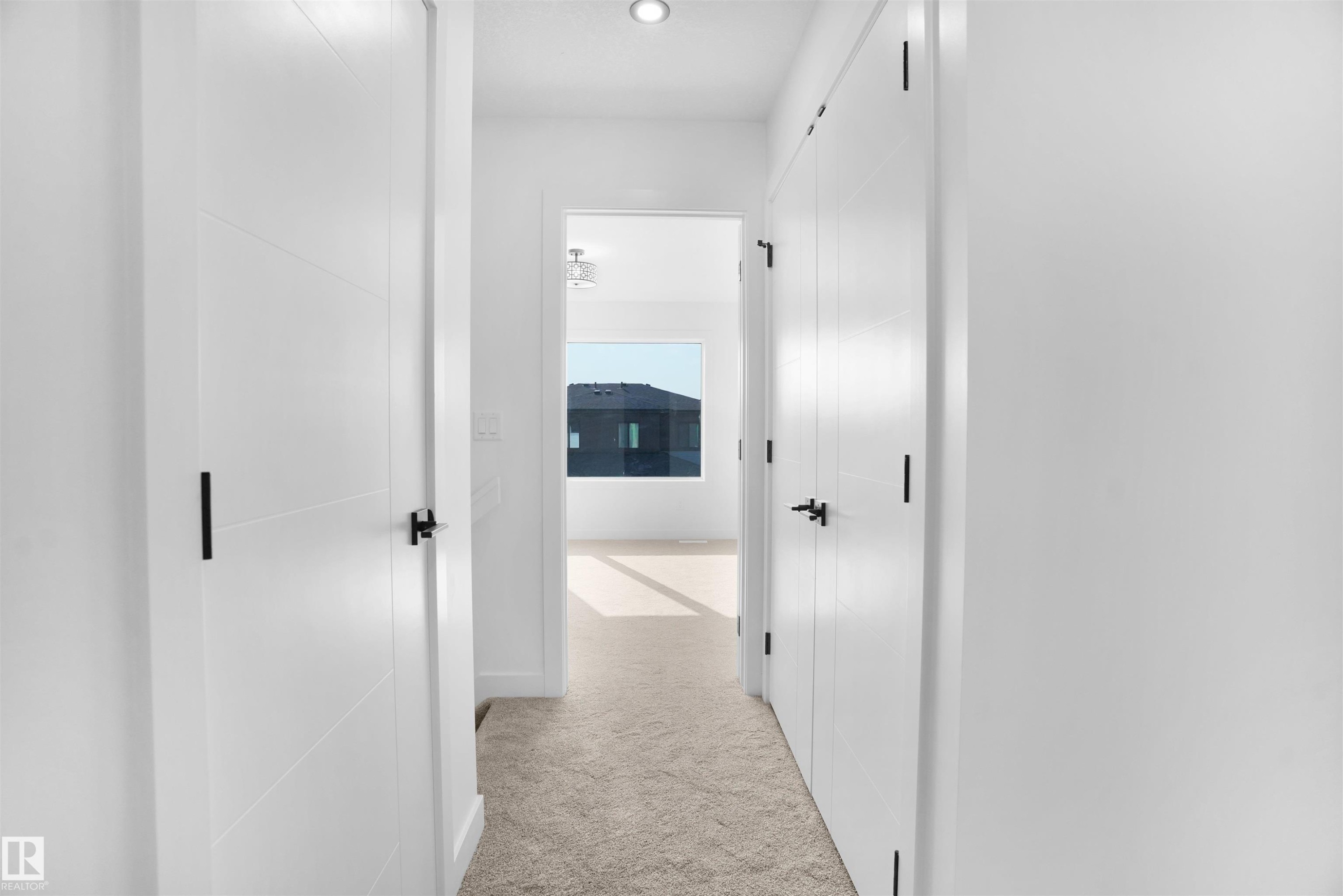 84 Blackbird Bend, Fort Saskatchewan, AB - Indoor Photo Showing Other Room