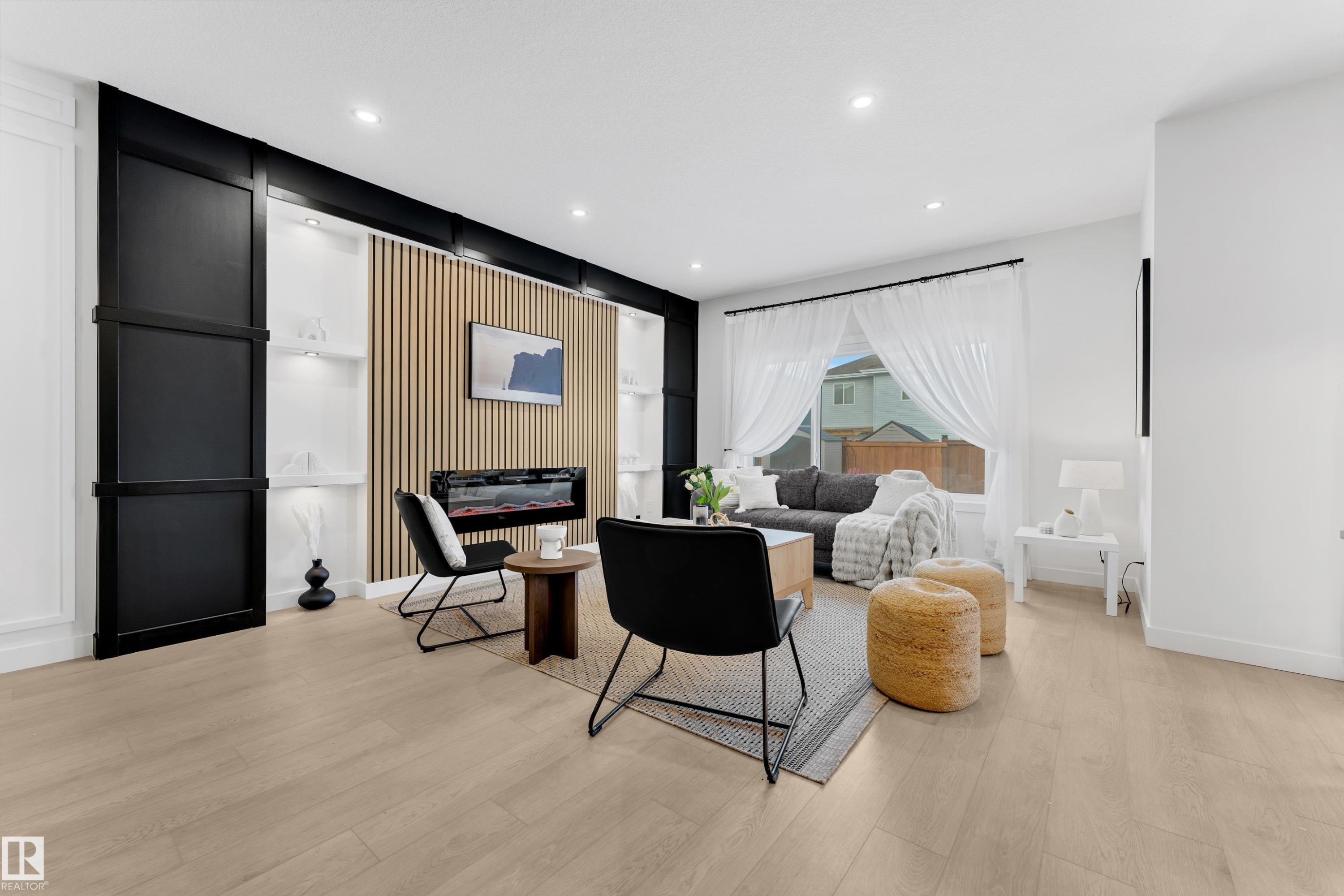 70 Silverstone Drive, Stony Plain, AB - Indoor