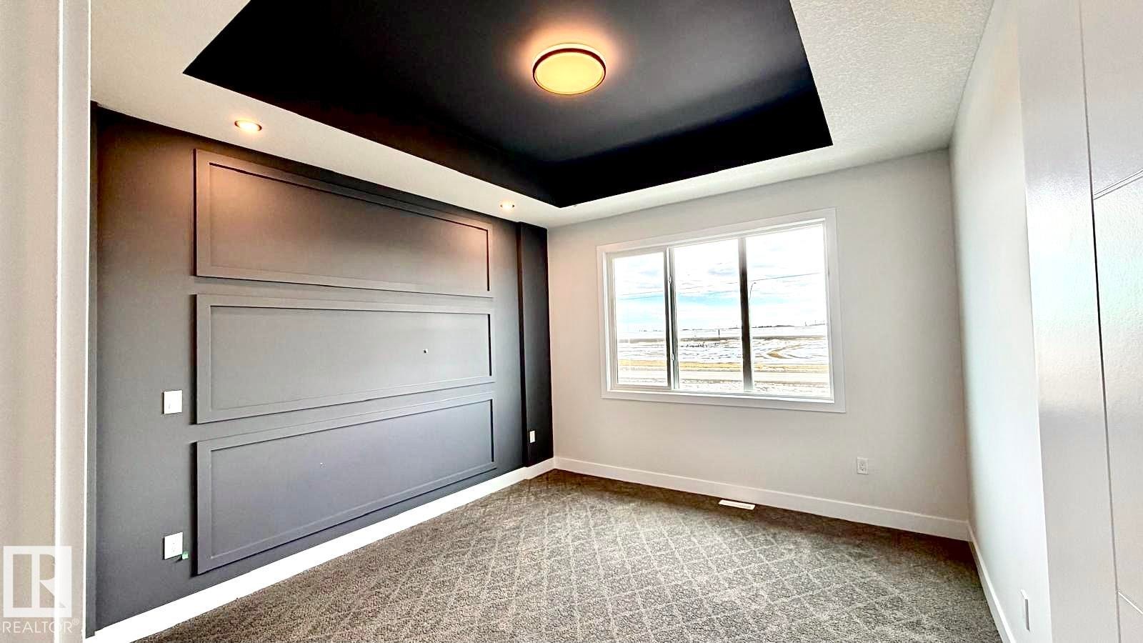 34 Astoria Place, Devon, AB - Indoor Photo Showing Other Room