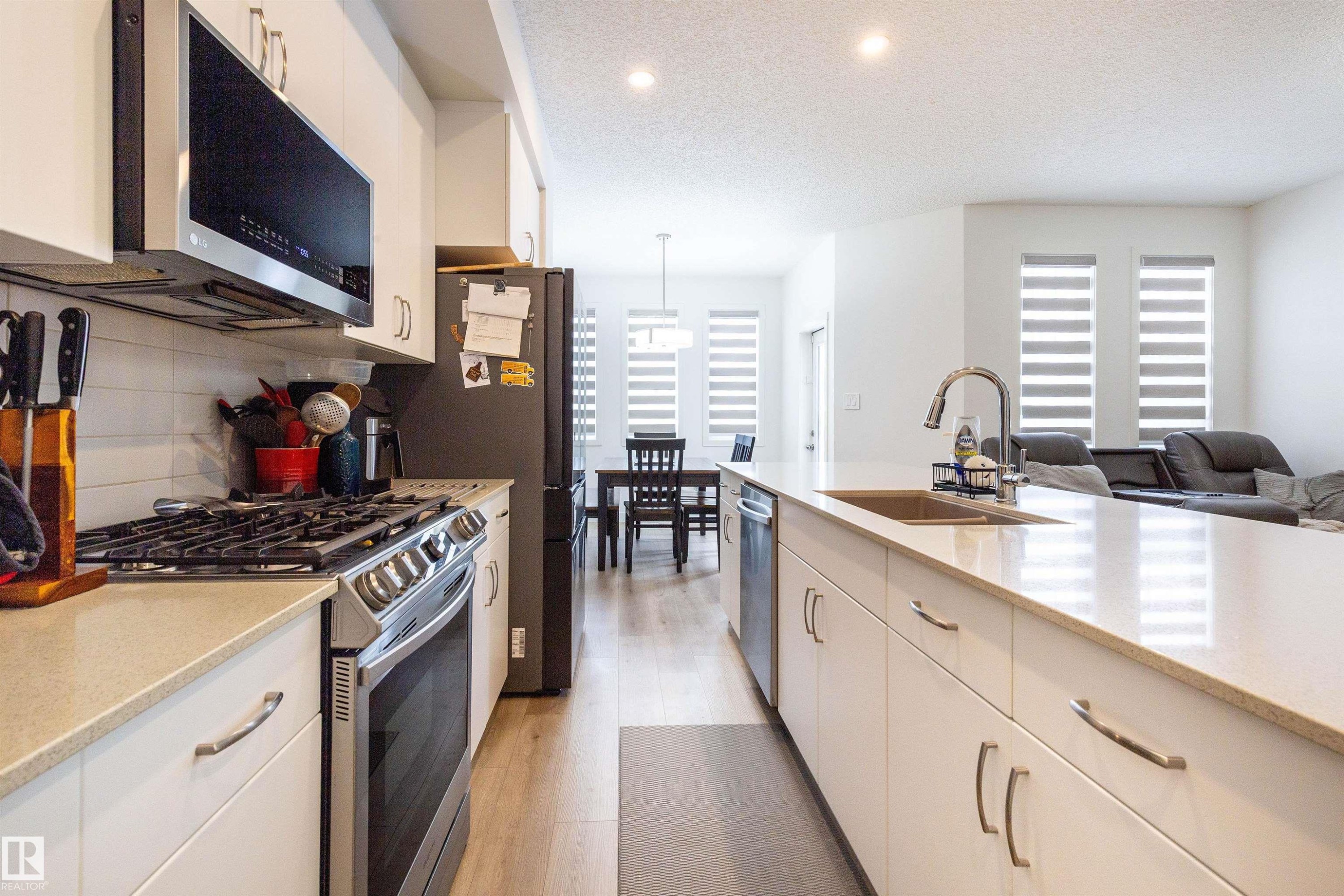 42 Jennifer Crescent, St. Albert, AB - Indoor Photo Showing Kitchen