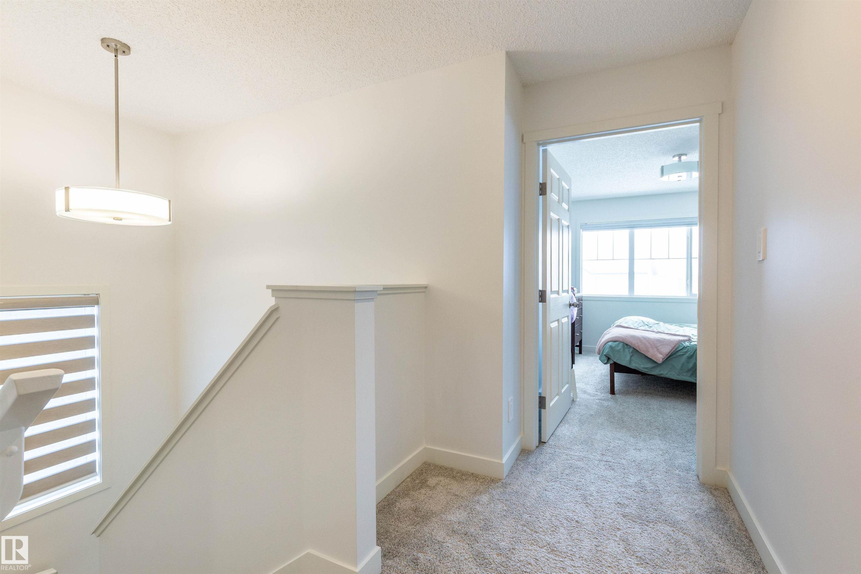 42 Jennifer Crescent, St. Albert, AB - Indoor Photo Showing Other Room