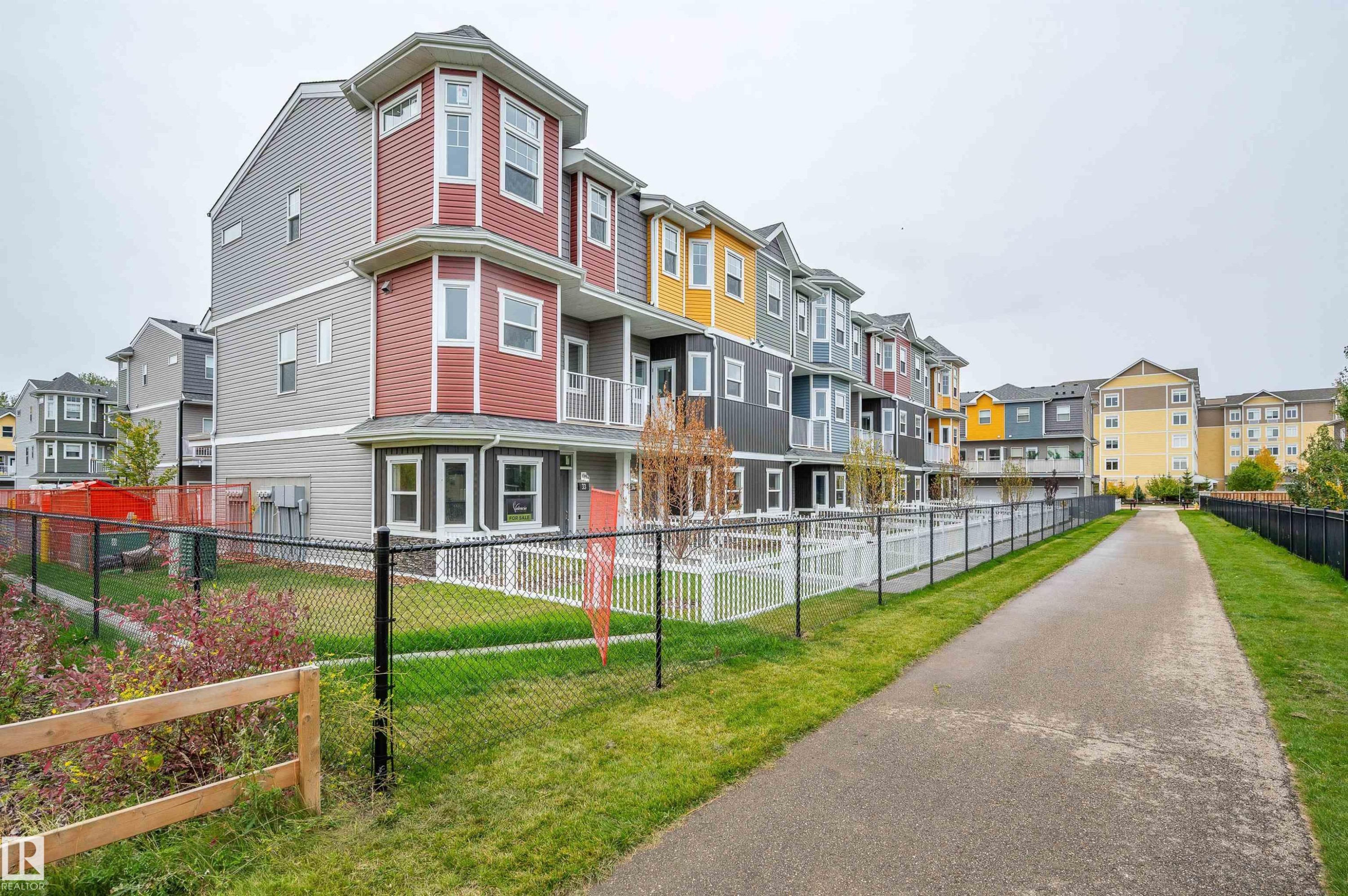 34 150 Everitt Dr, St. Albert, AB - Outdoor