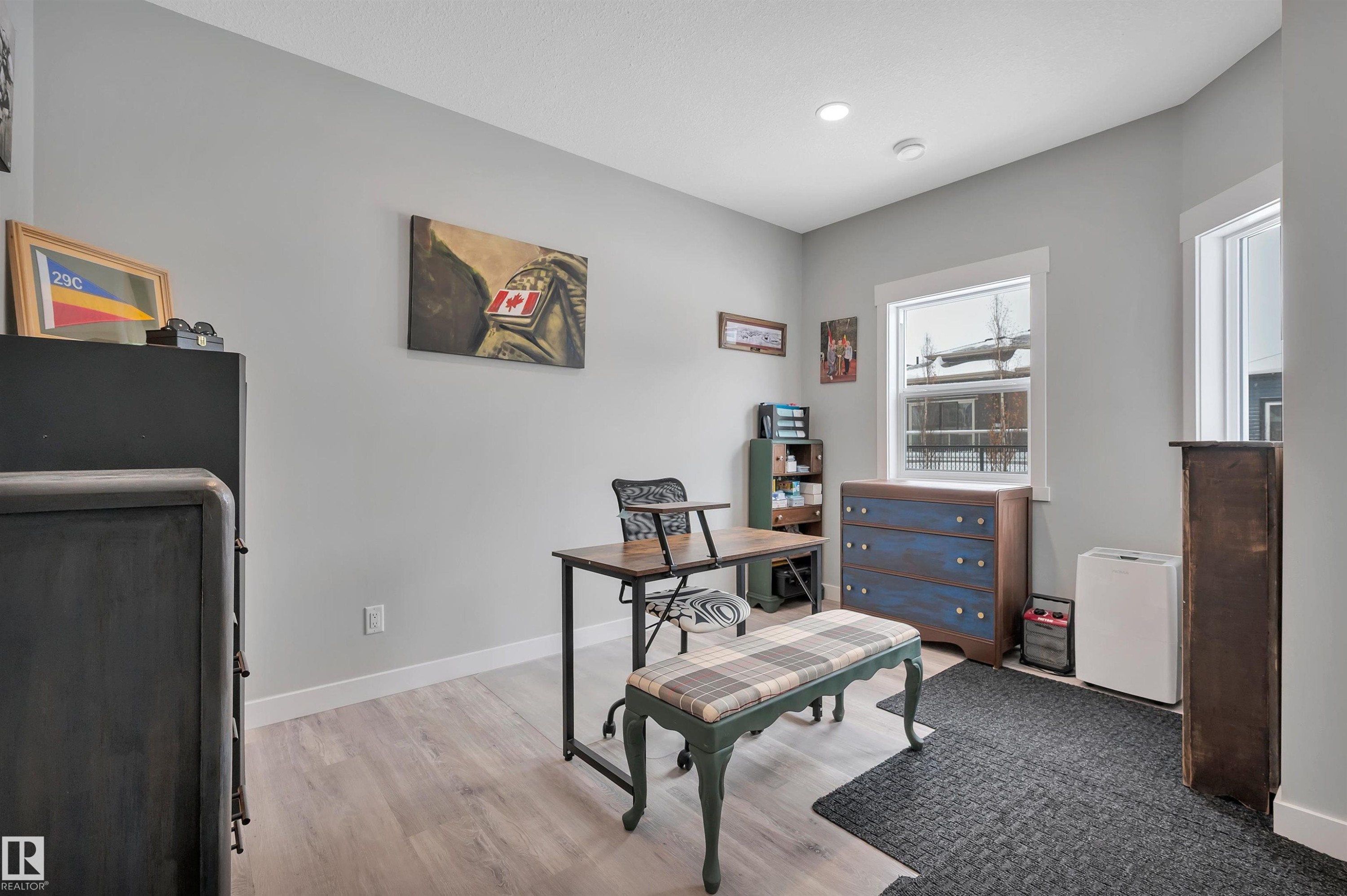 34 150 Everitt Dr, St. Albert, AB - Indoor