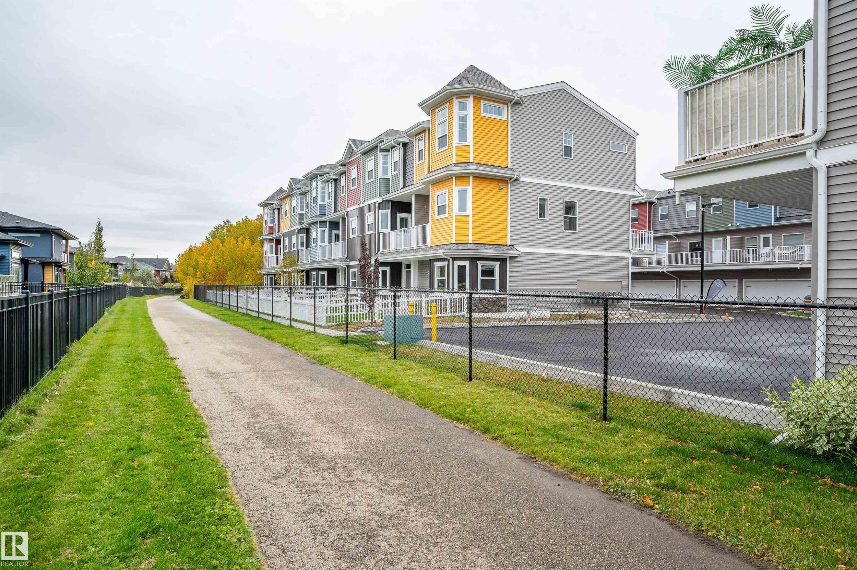 34 150 Everitt Dr, St. Albert, AB - Outdoor