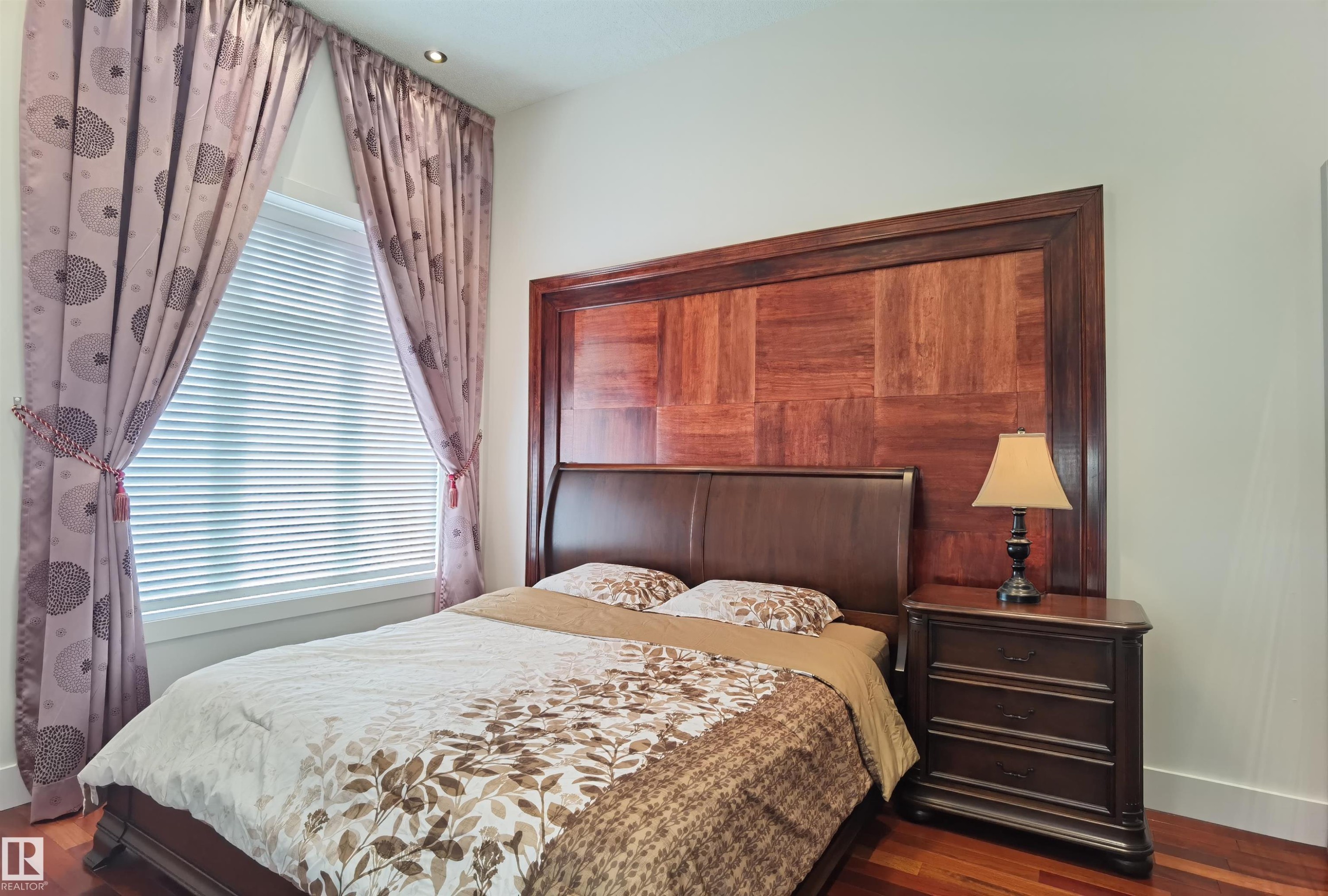 Bedroom featuring dark wood-style floors - 169 Callaghan Drive, Edmonton, AB - Indoor Photo Showing Bedroom
