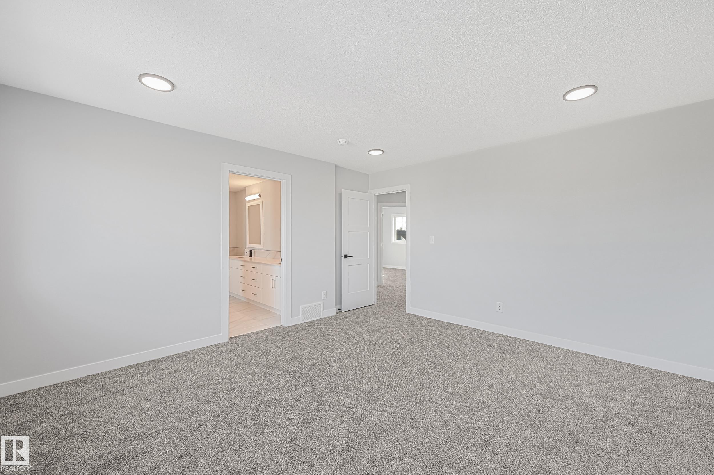 76 Maple Crescent, Gibbons, AB - Indoor Photo Showing Other Room