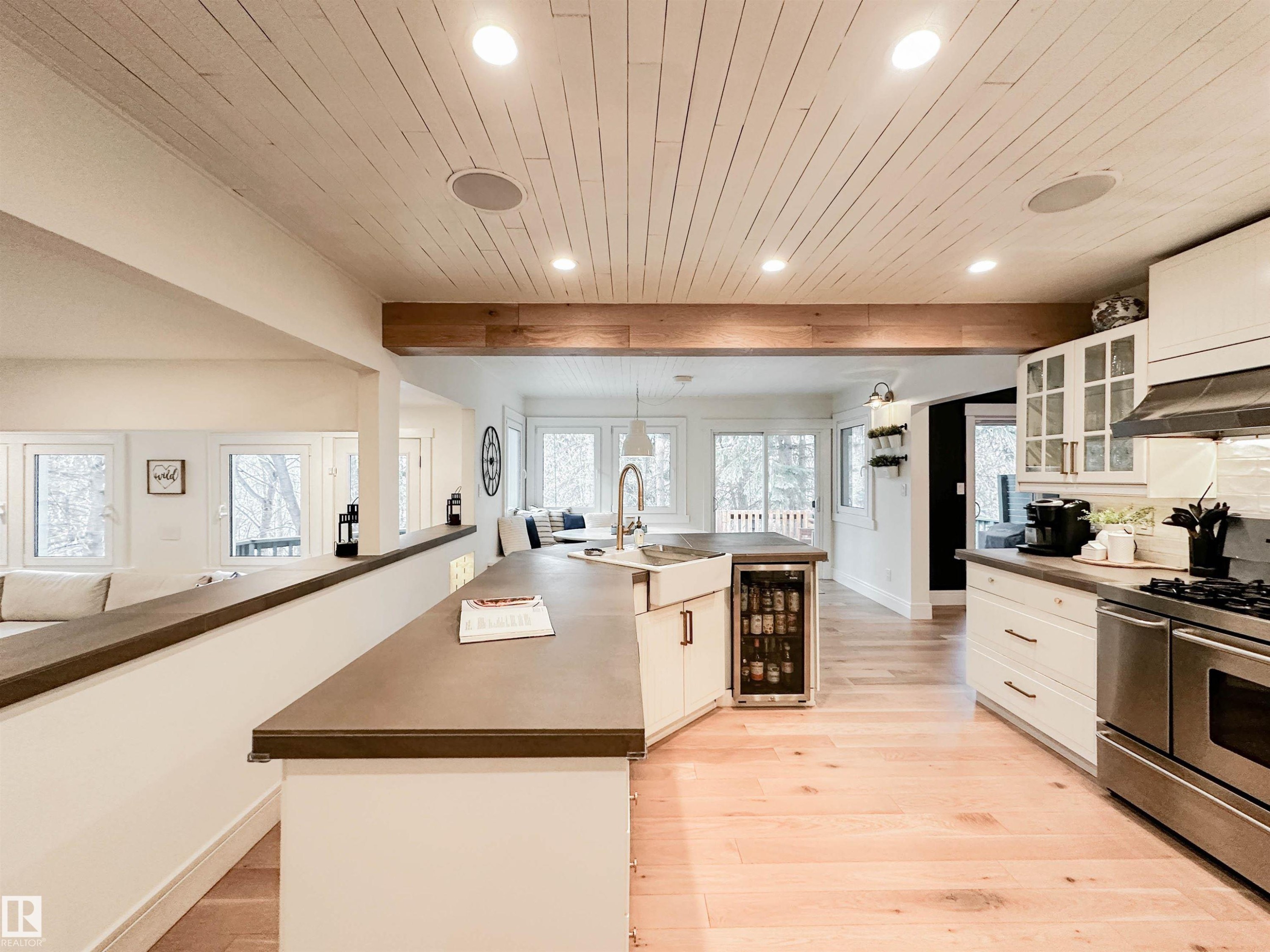 23 Flagstone Crescent, St. Albert, AB - Indoor Photo Showing Other Room